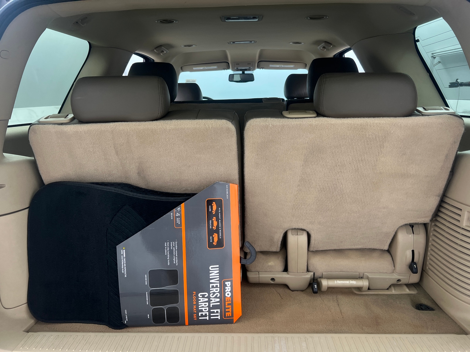 Thumbnail: 2013 Chevrolet Tahoe - 7