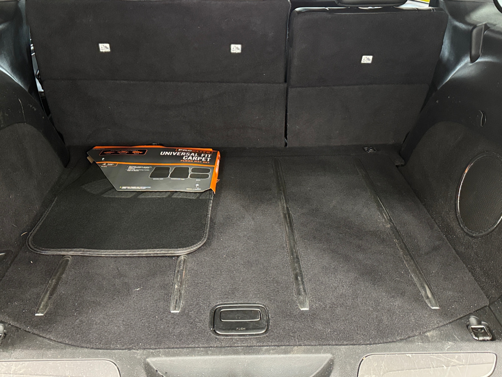 Thumbnail: 2017 Jeep Grand Cherokee - 6