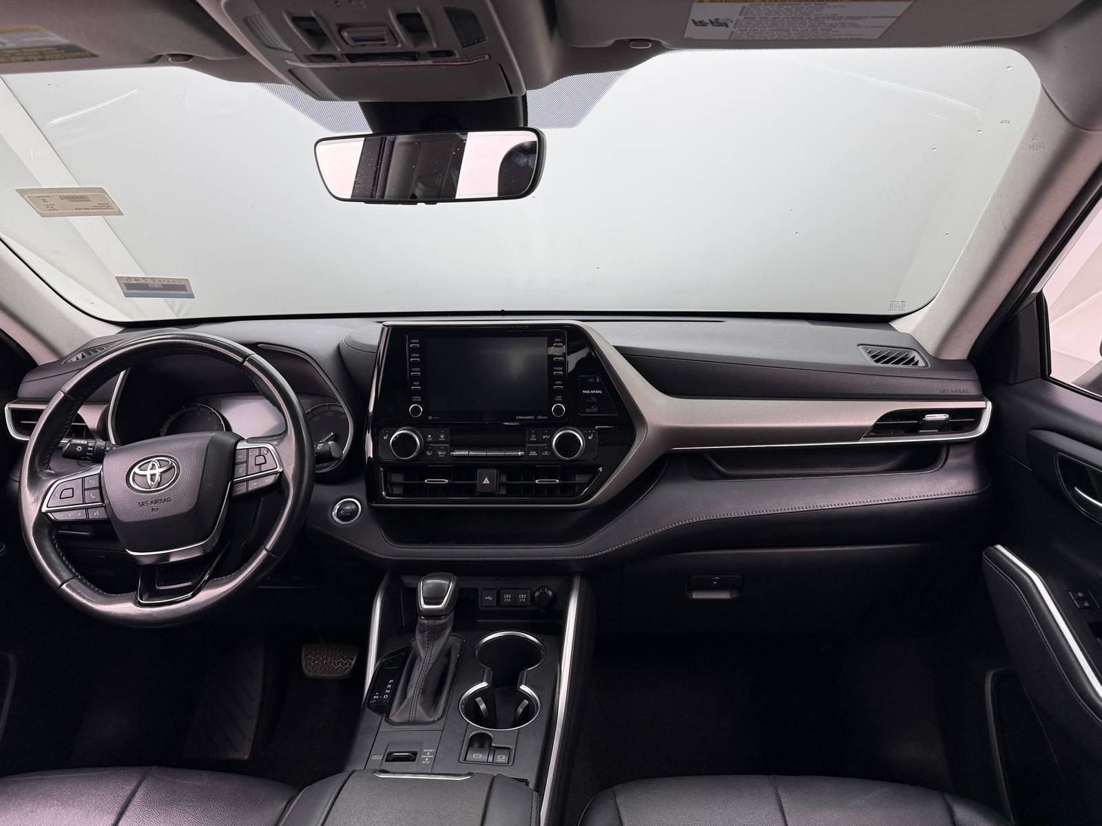 Thumbnail: 2020 Toyota Highlander - 2