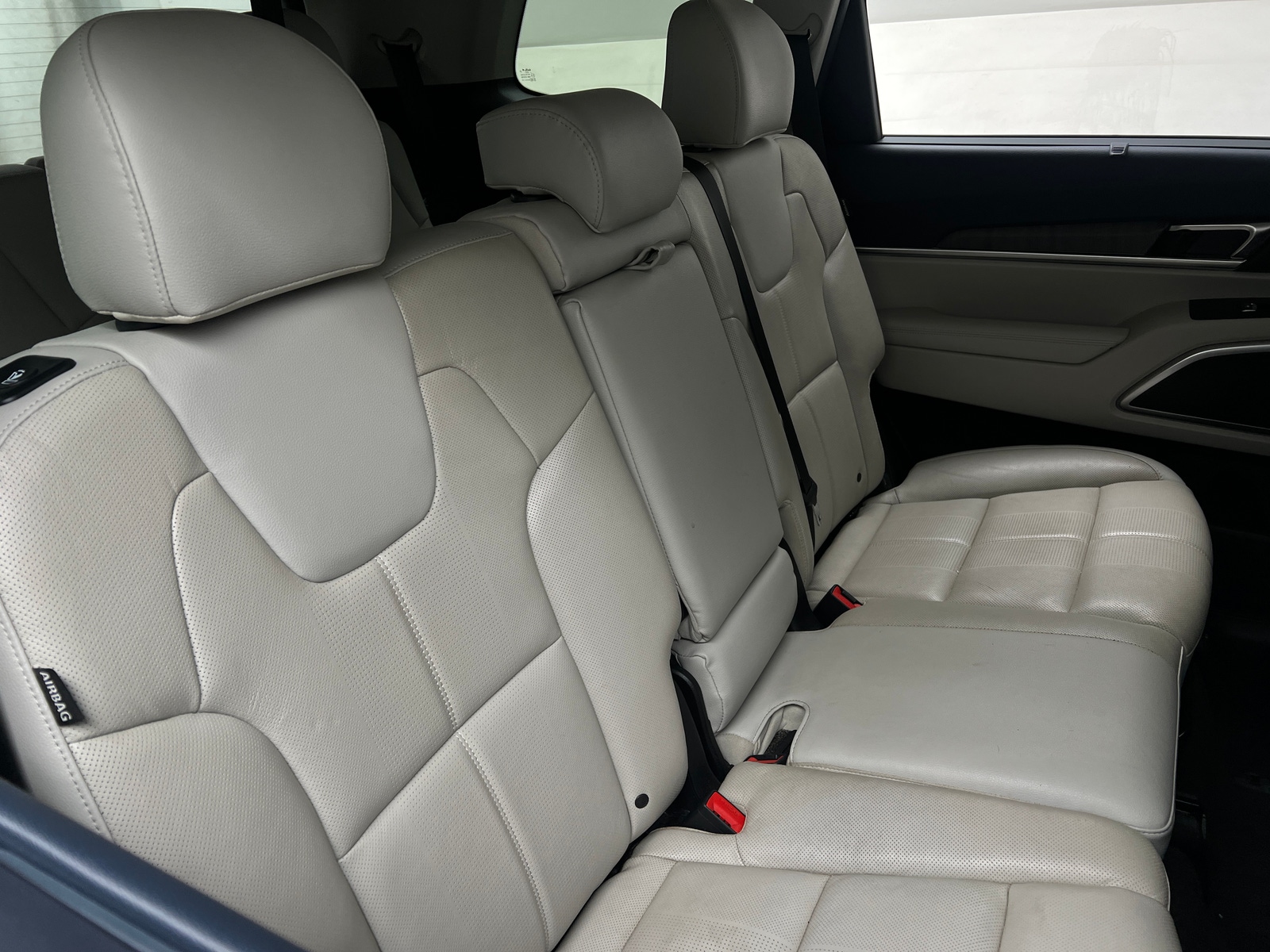 Thumbnail: 2023 Kia Telluride - 5