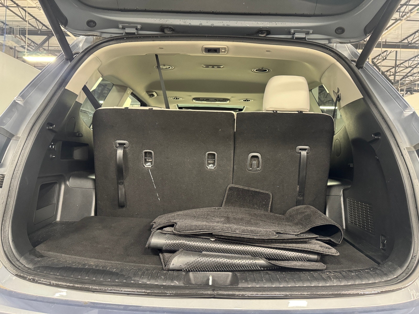 Thumbnail: 2023 Kia Telluride - 6