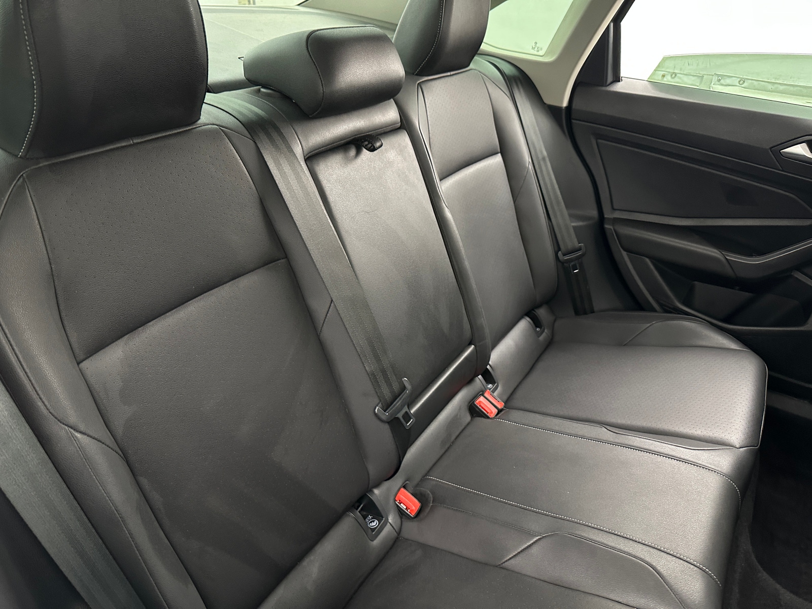 Thumbnail: 2019 Volkswagen Jetta - 5