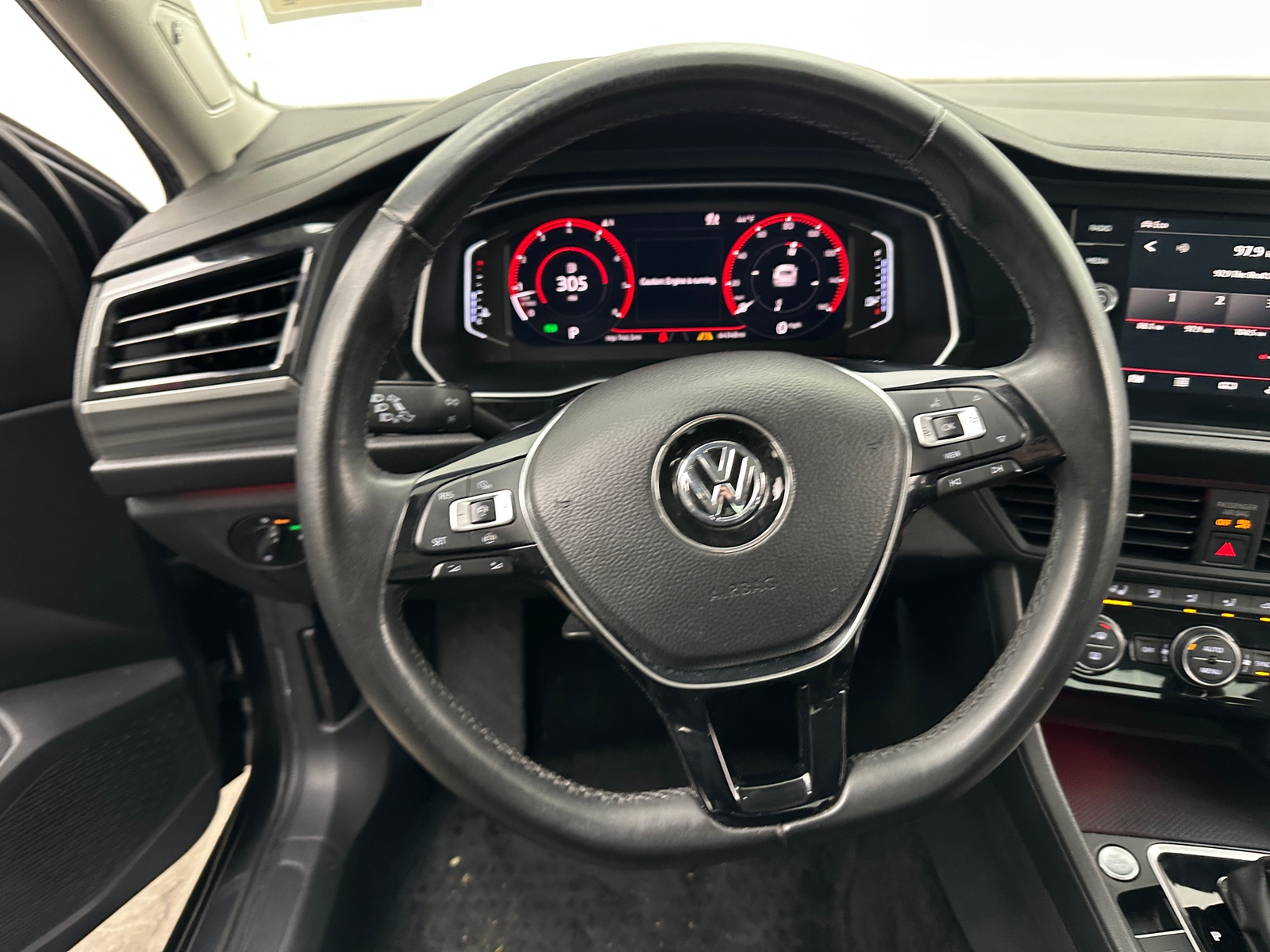 Thumbnail: 2019 Volkswagen Jetta - 4