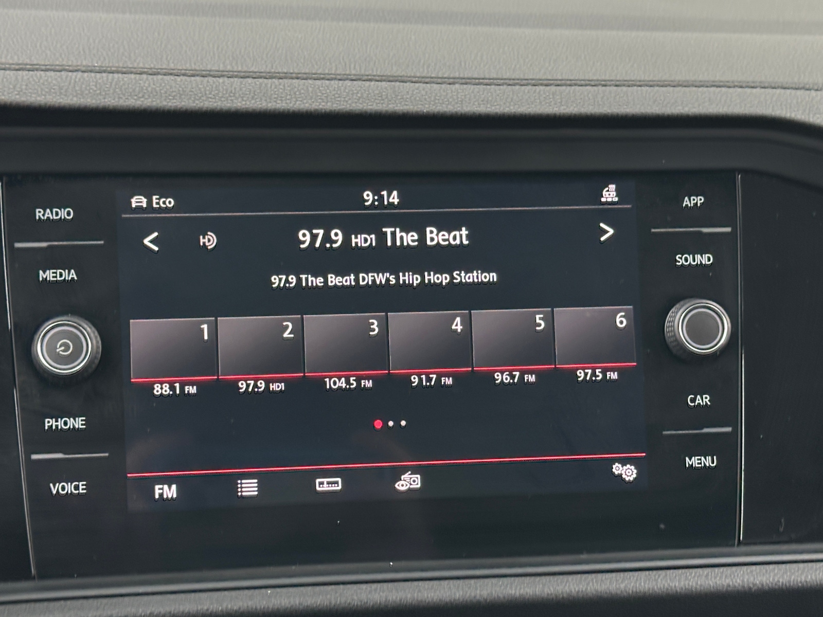 Thumbnail: 2019 Volkswagen Jetta - 3