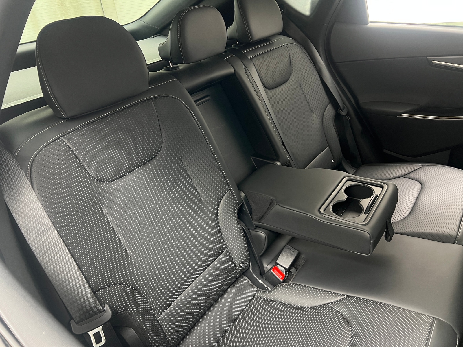 Thumbnail: 2023 Kia EV6 - 5