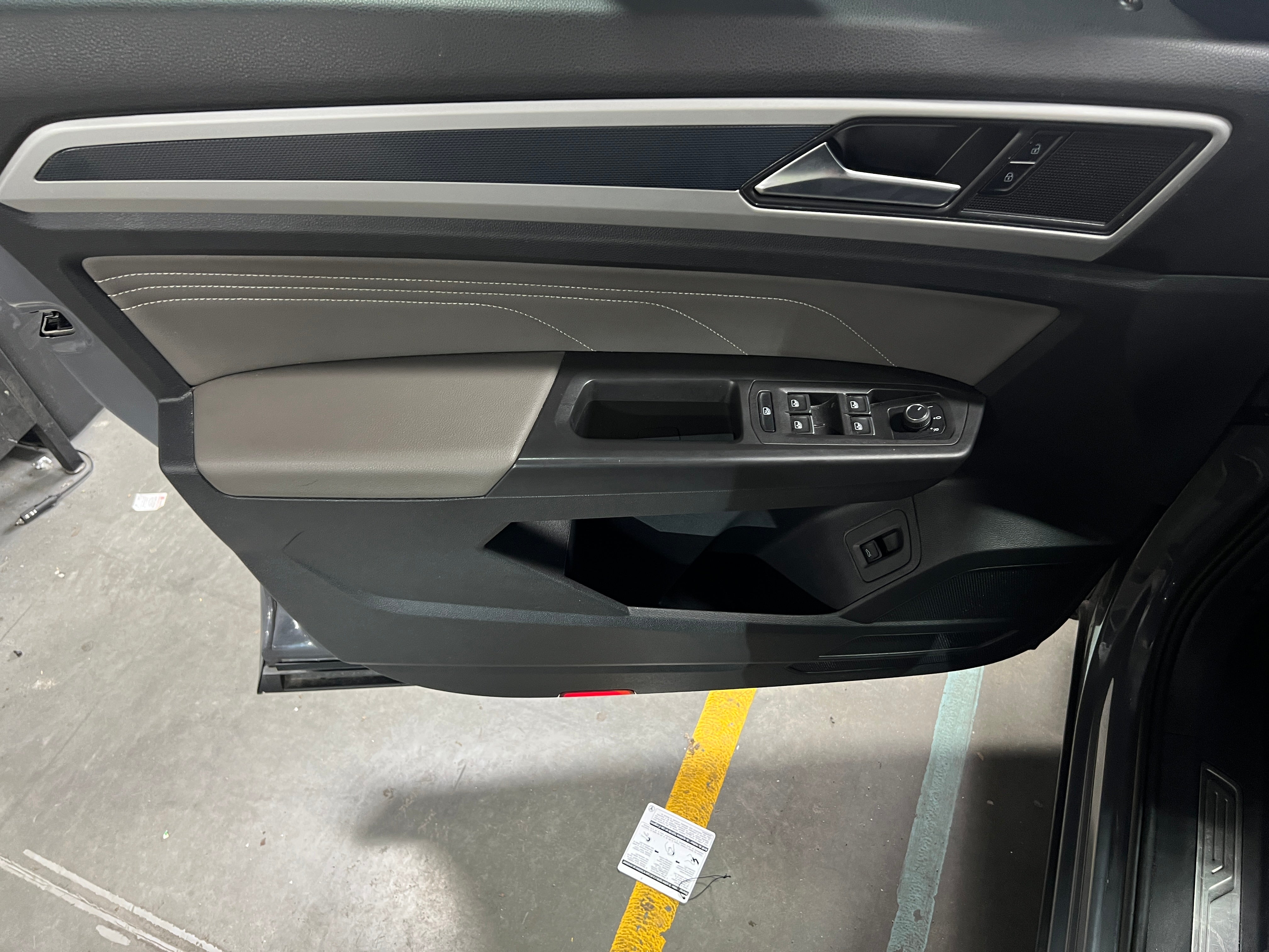 2023 Volkswagen Atlas Cross Sport