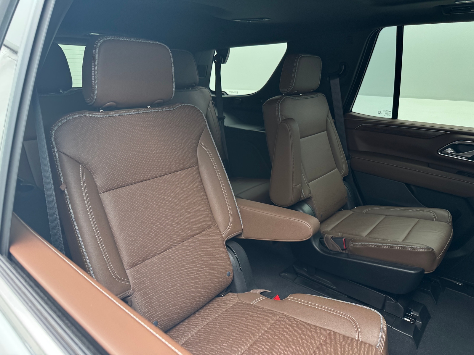 Thumbnail: 2022 Chevrolet Tahoe - 5