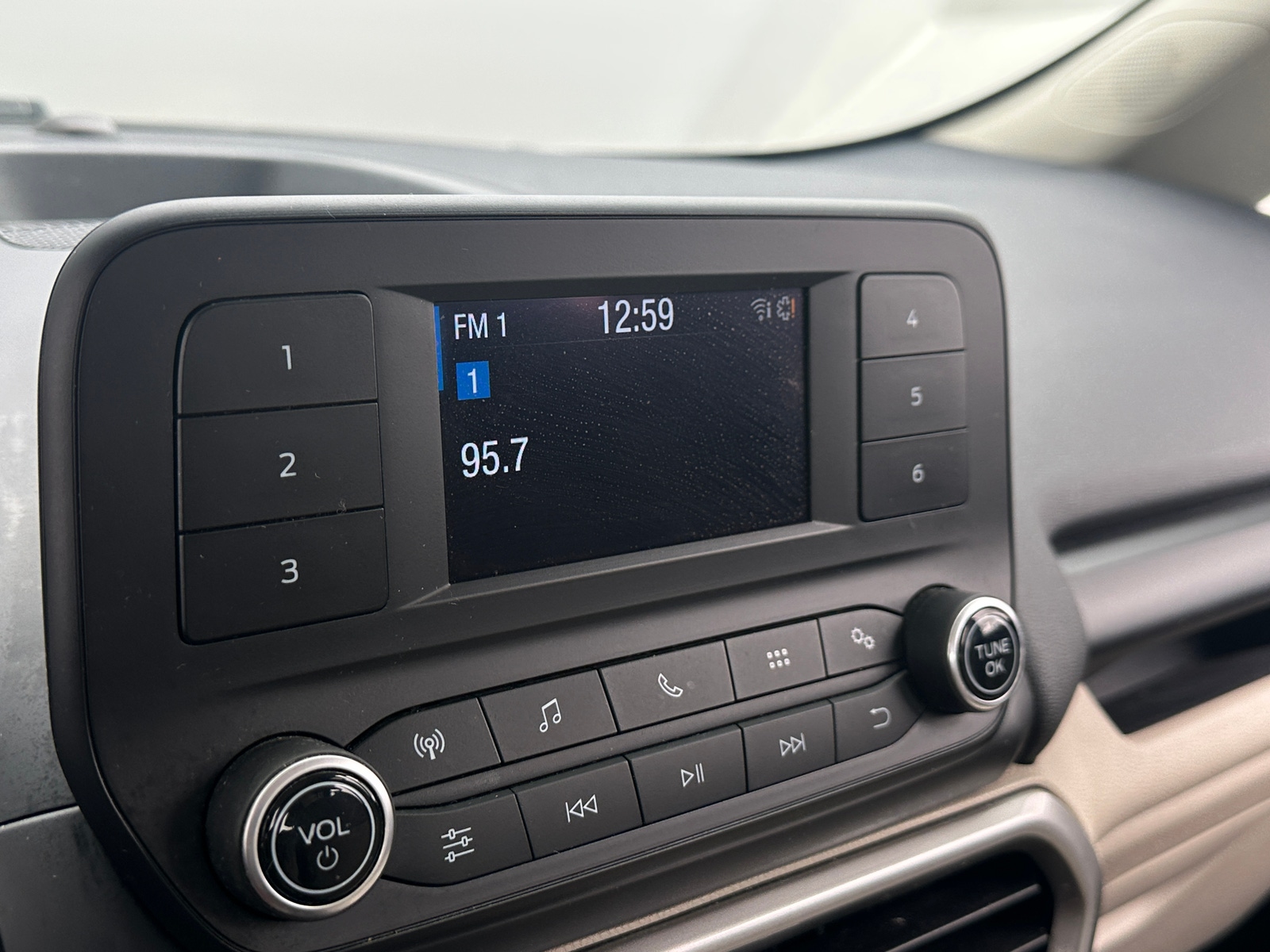 Thumbnail: 2019 Ford EcoSport - 4