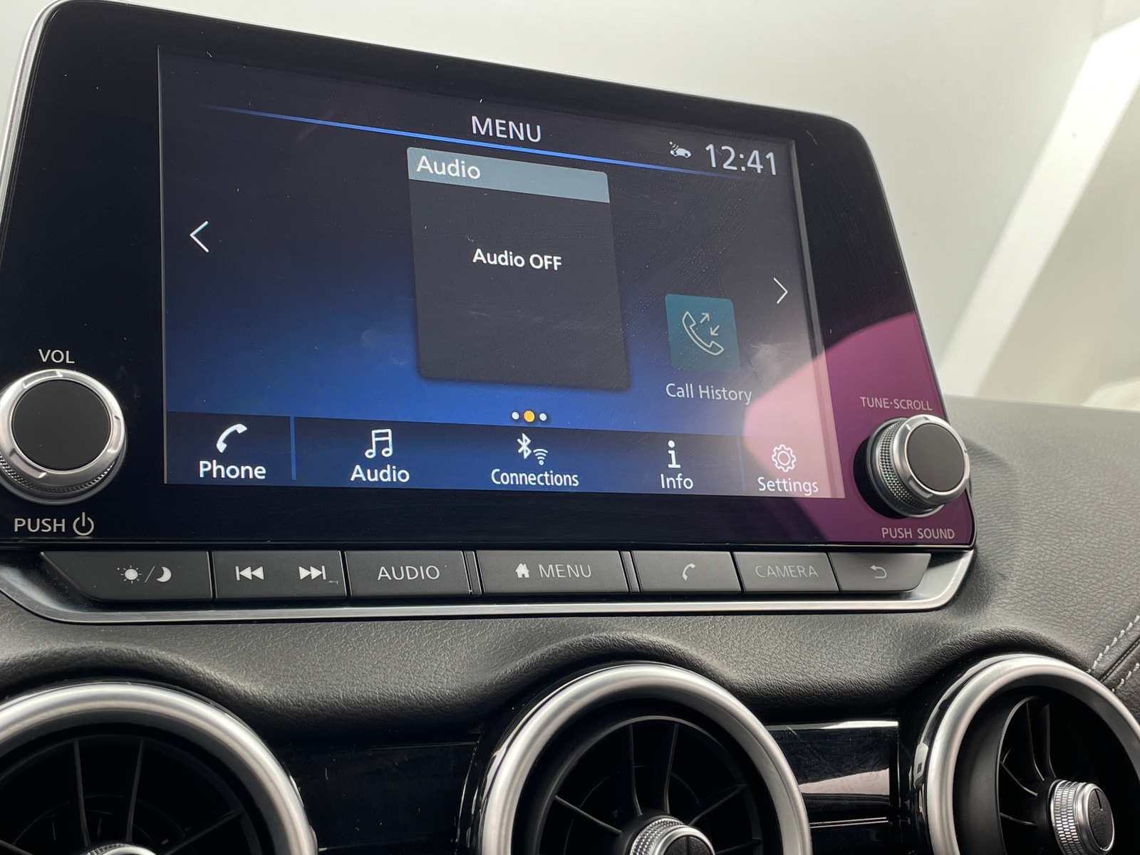 Thumbnail: 2025 Nissan Sentra - 4