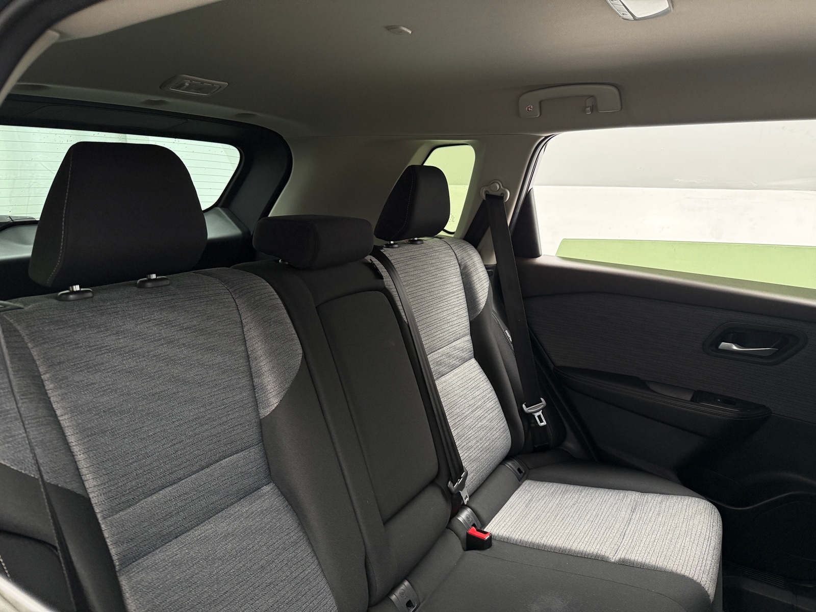 Thumbnail: 2023 Nissan Rogue - 6