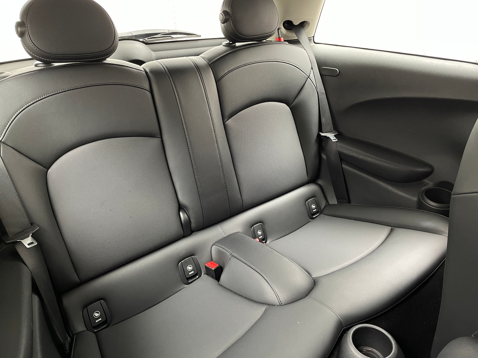 Thumbnail: 2019 MINI Cooper Hardtop - 5