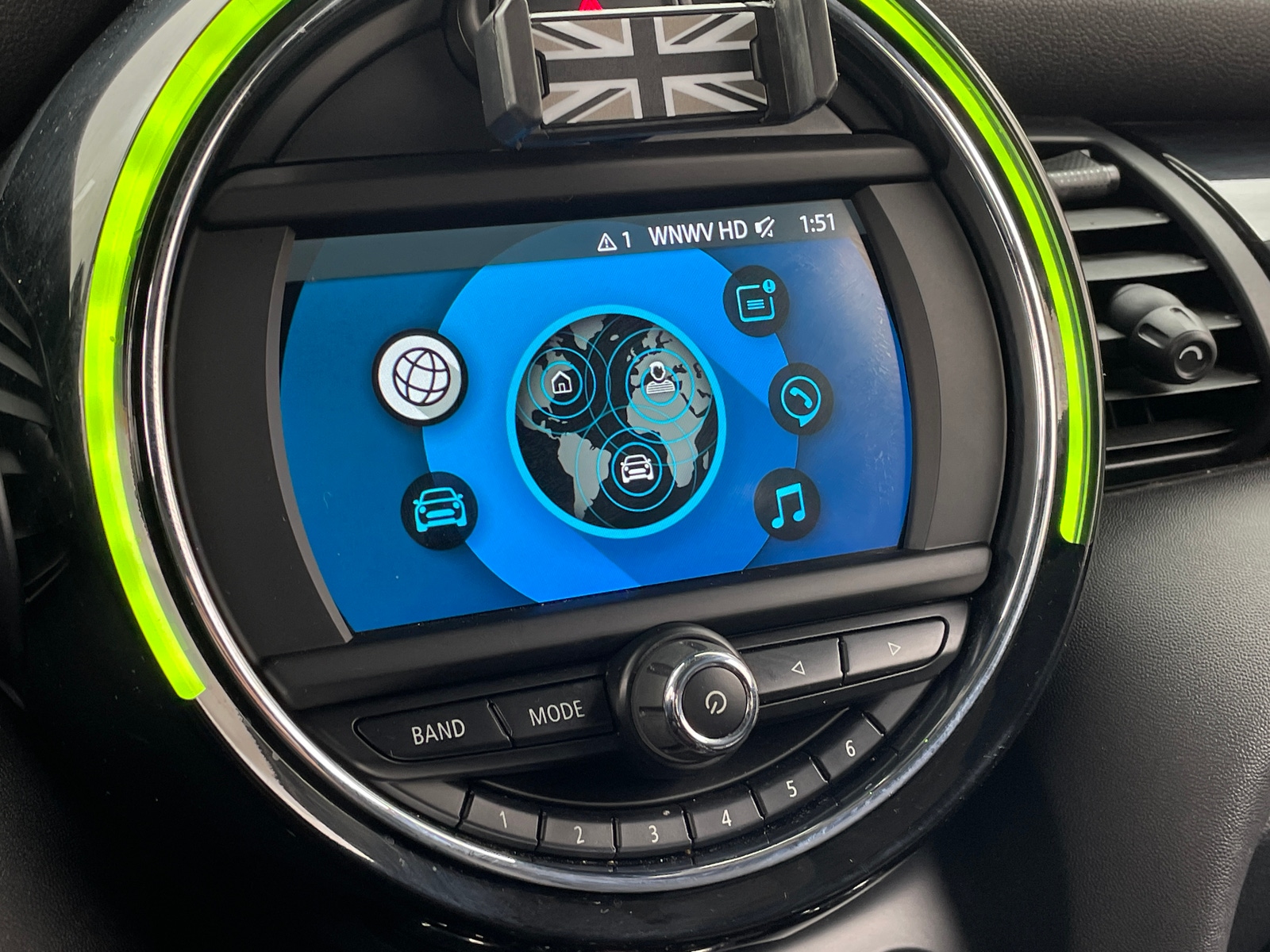 Thumbnail: 2019 MINI Cooper Hardtop - 3