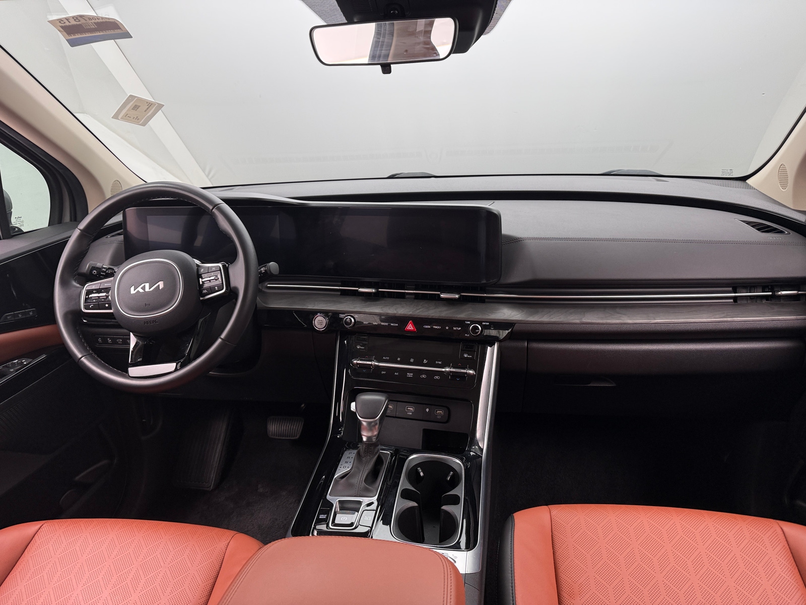 Thumbnail: 2024 Kia Carnival - 2