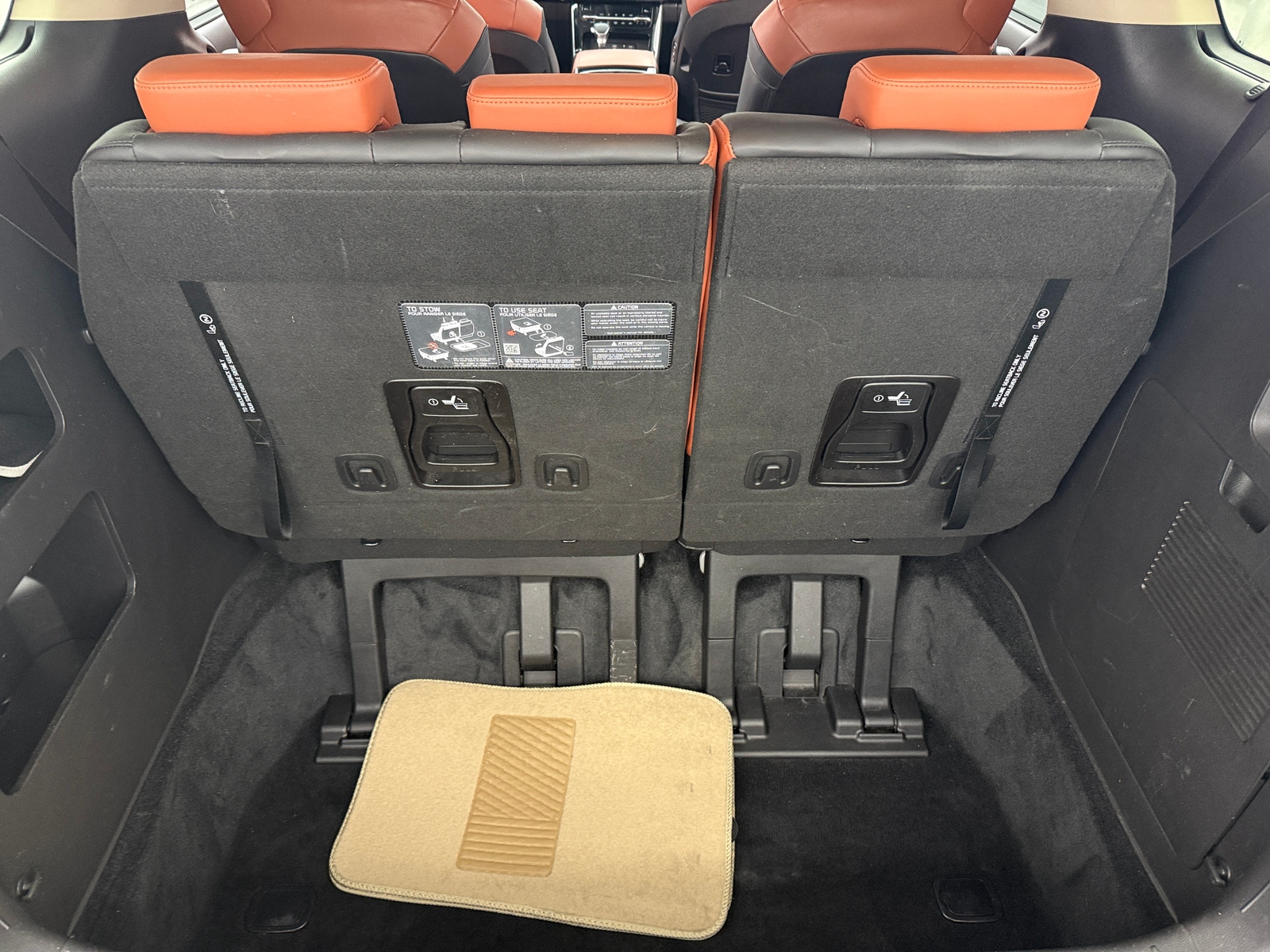 Thumbnail: 2024 Kia Carnival - 6