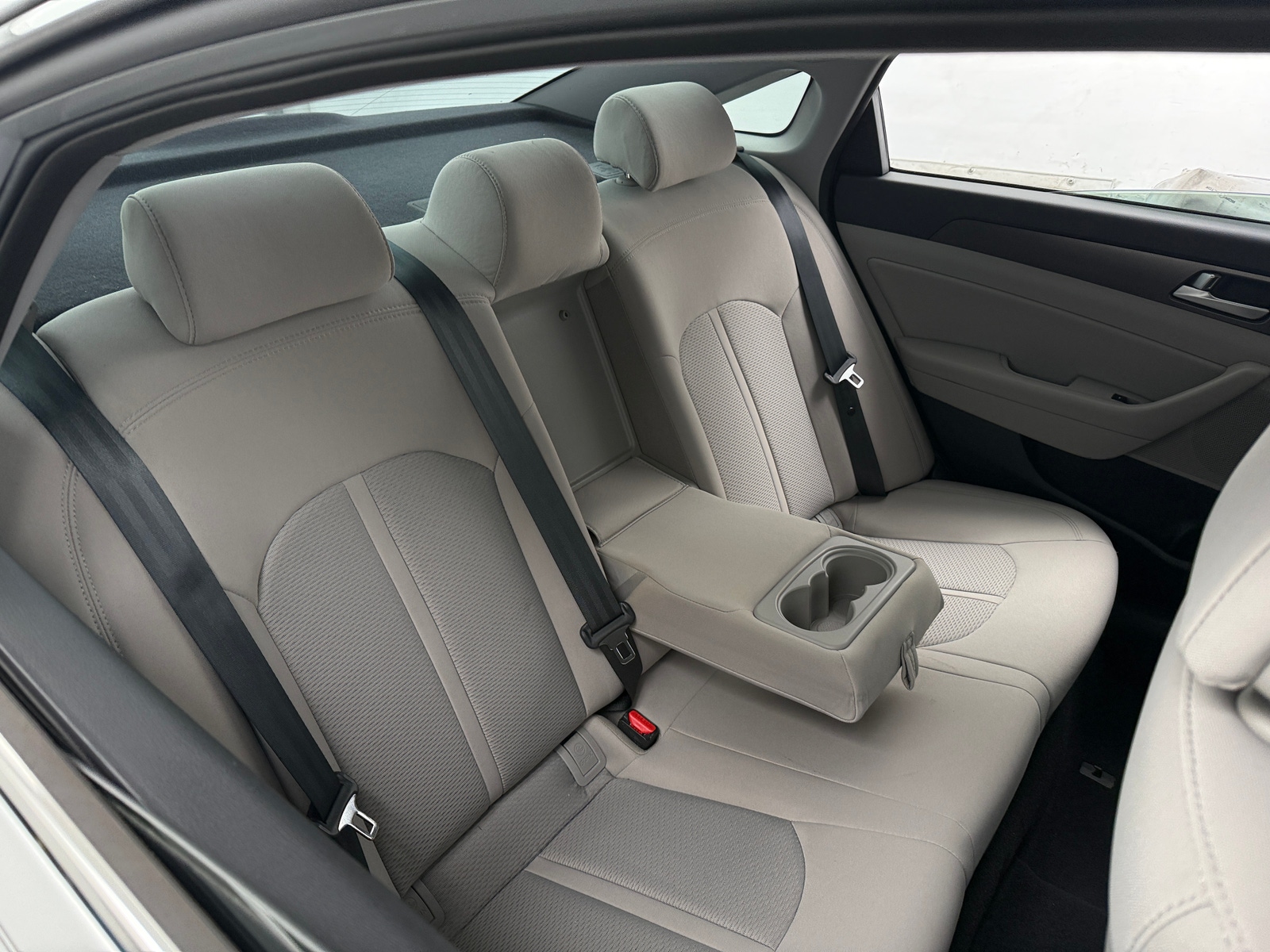 Thumbnail: 2016 Hyundai Sonata - 6