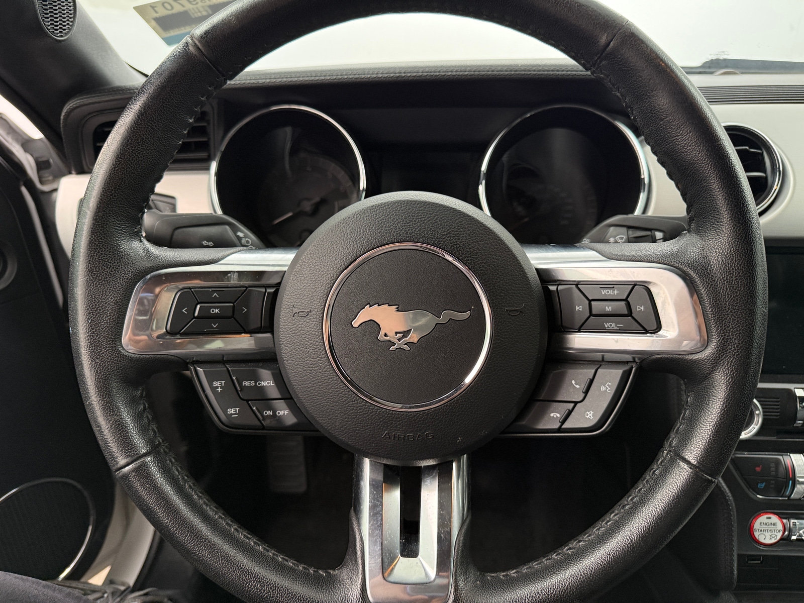 Thumbnail: 2017 Ford Mustang - 3