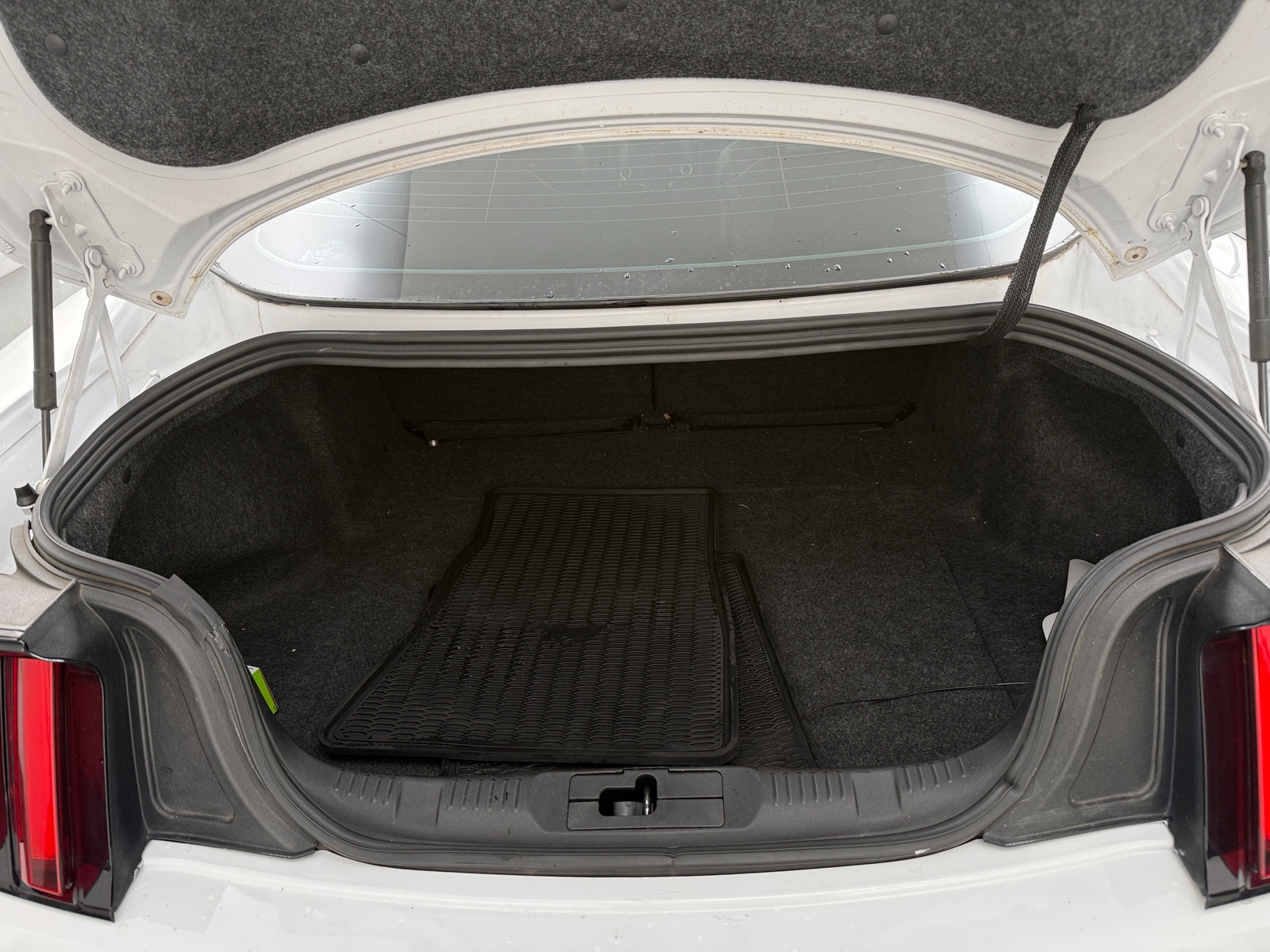 Thumbnail: 2017 Ford Mustang - 4