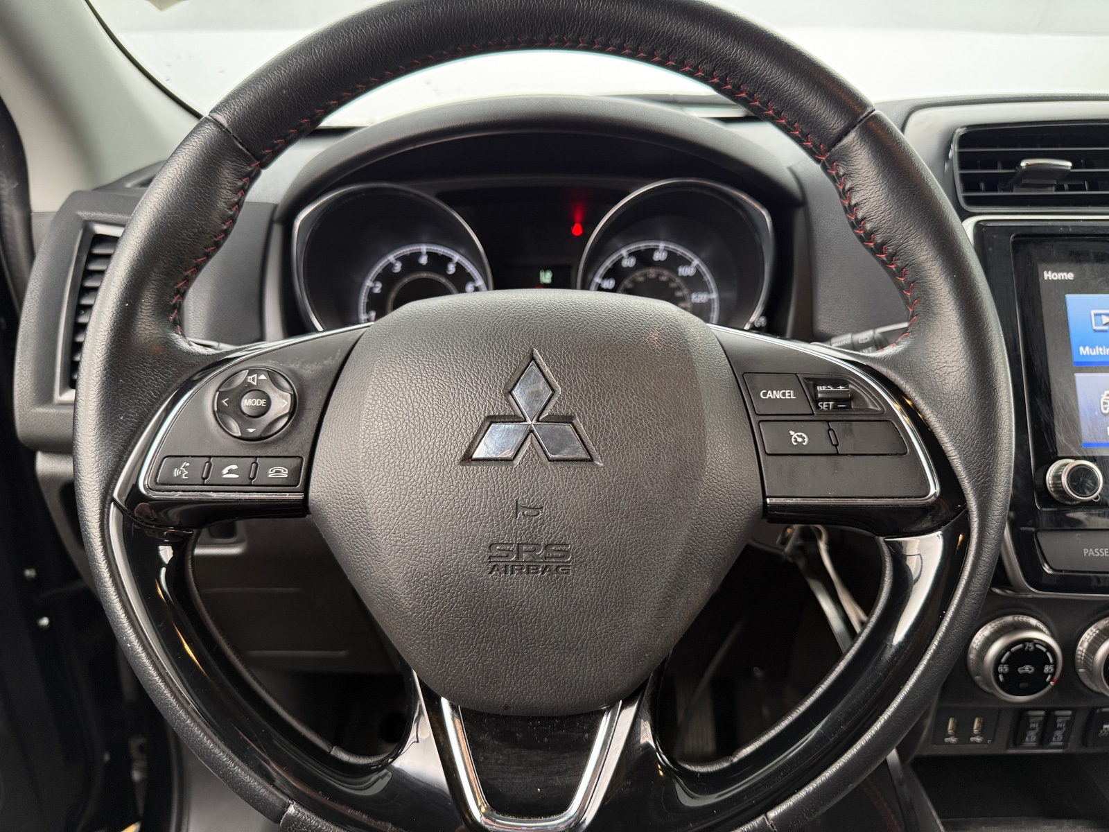 Thumbnail: 2021 Mitsubishi Outlander Sport - 5