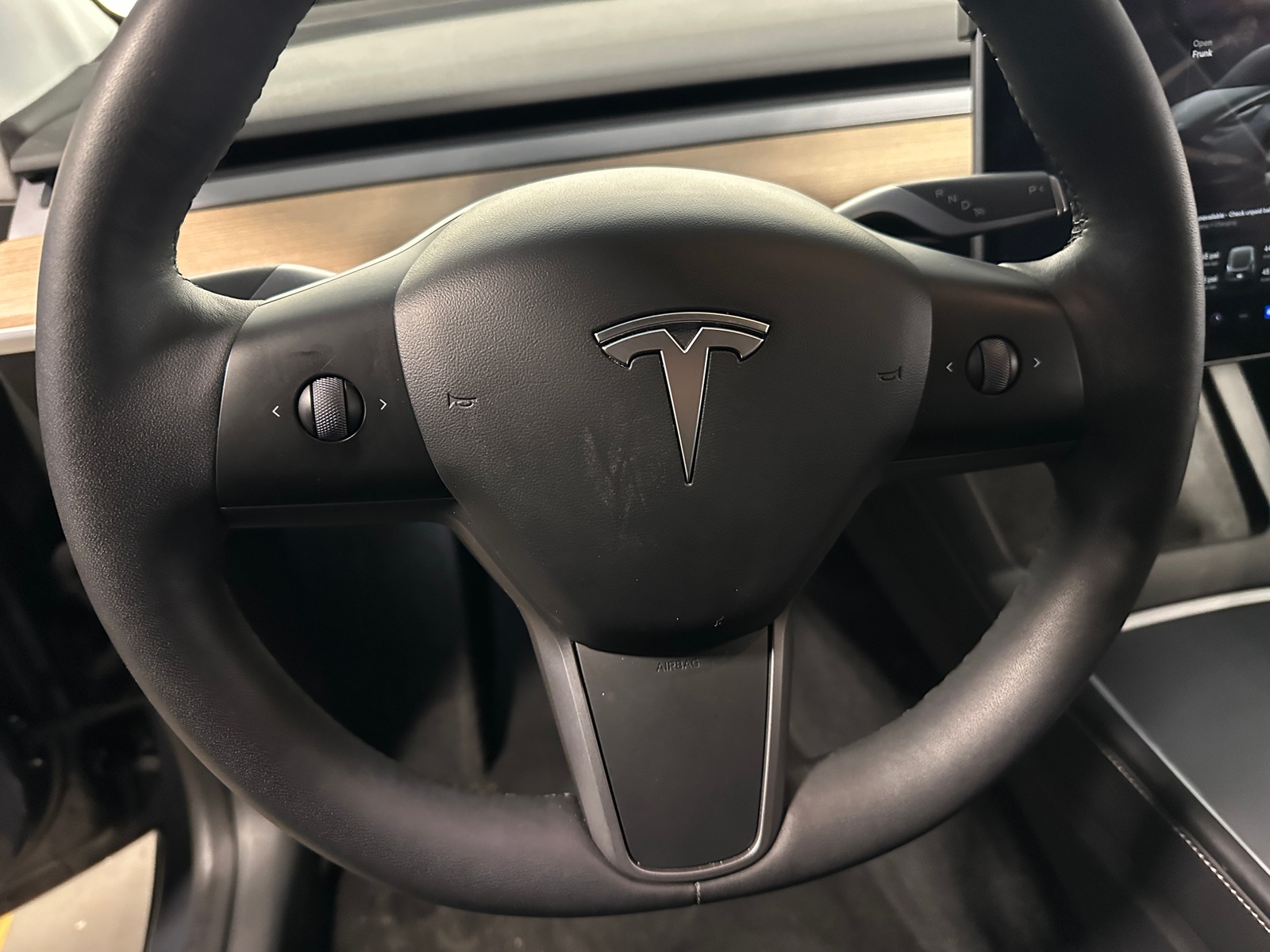 Thumbnail: 2022 Tesla Model Y - 4