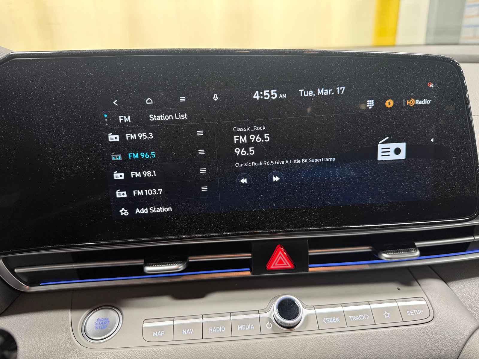 Thumbnail: 2025 Hyundai Elantra - 4