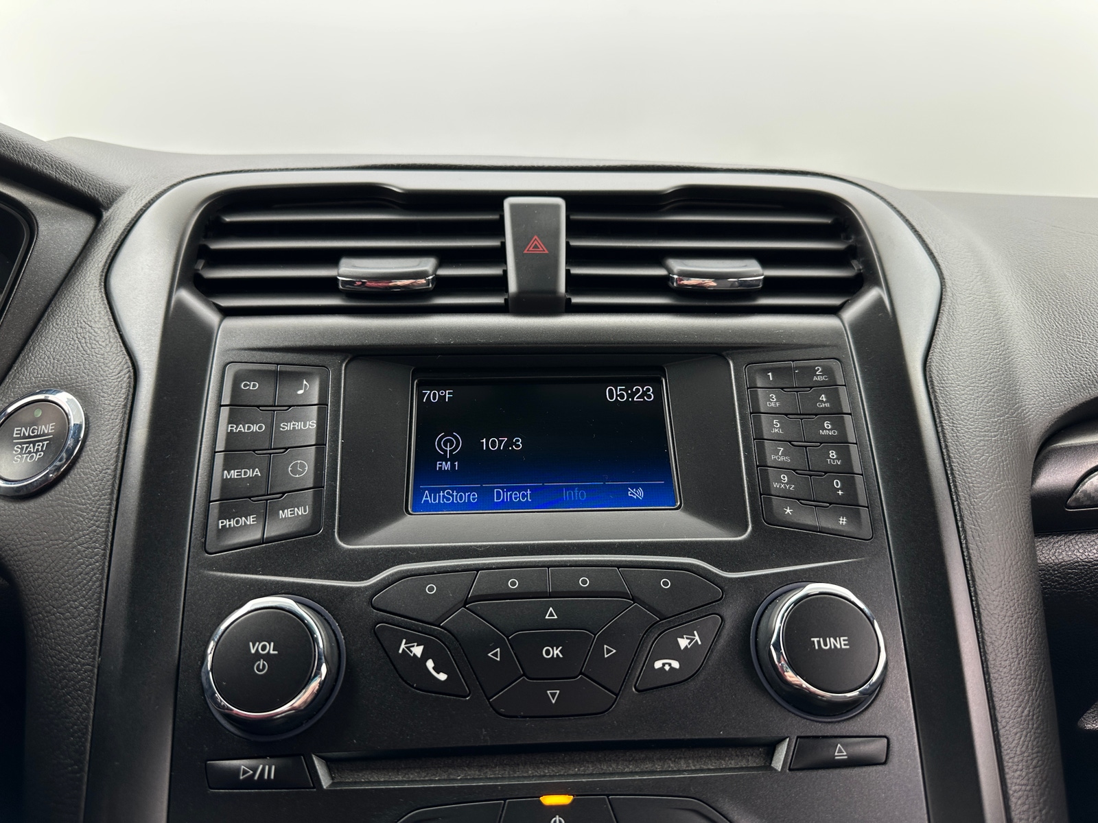 Thumbnail: 2017 Ford Fusion - 3