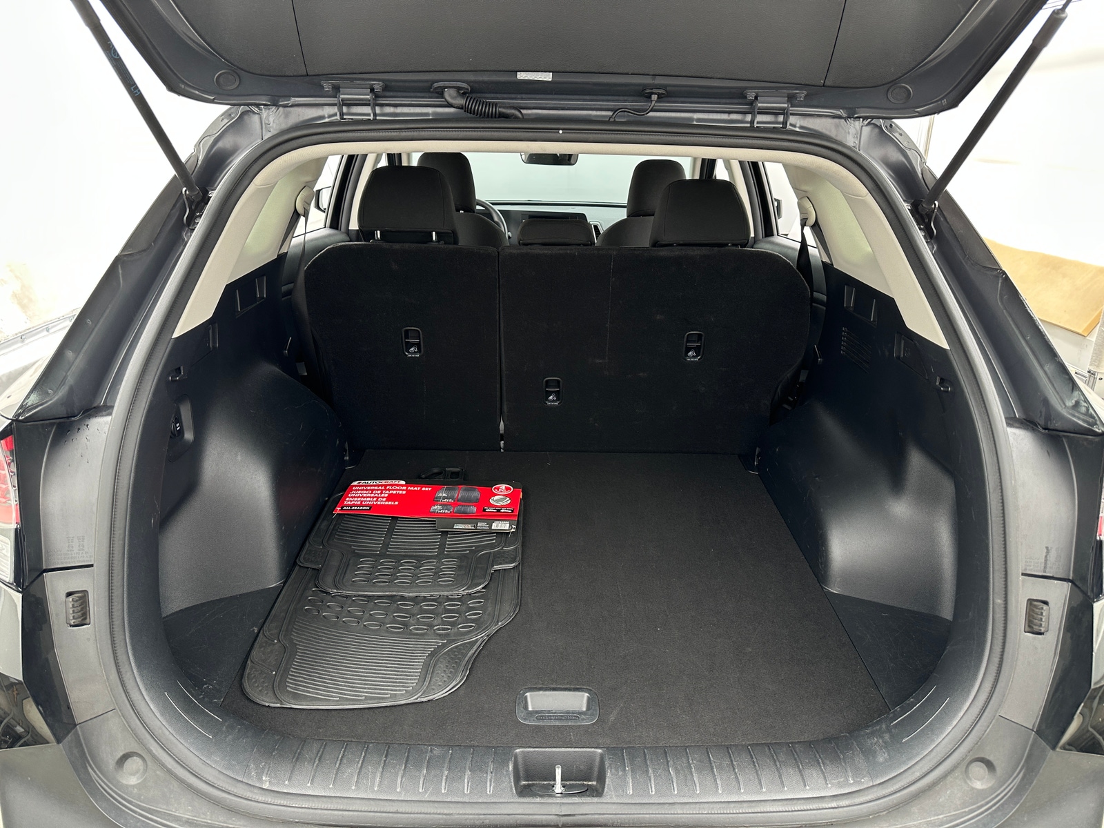 Thumbnail: 2025 Kia Sportage - 7