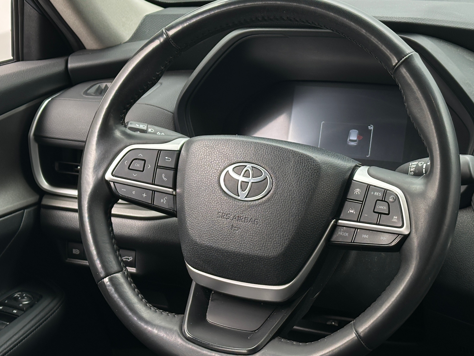 Thumbnail: 2024 Toyota Grand Highlander - 4