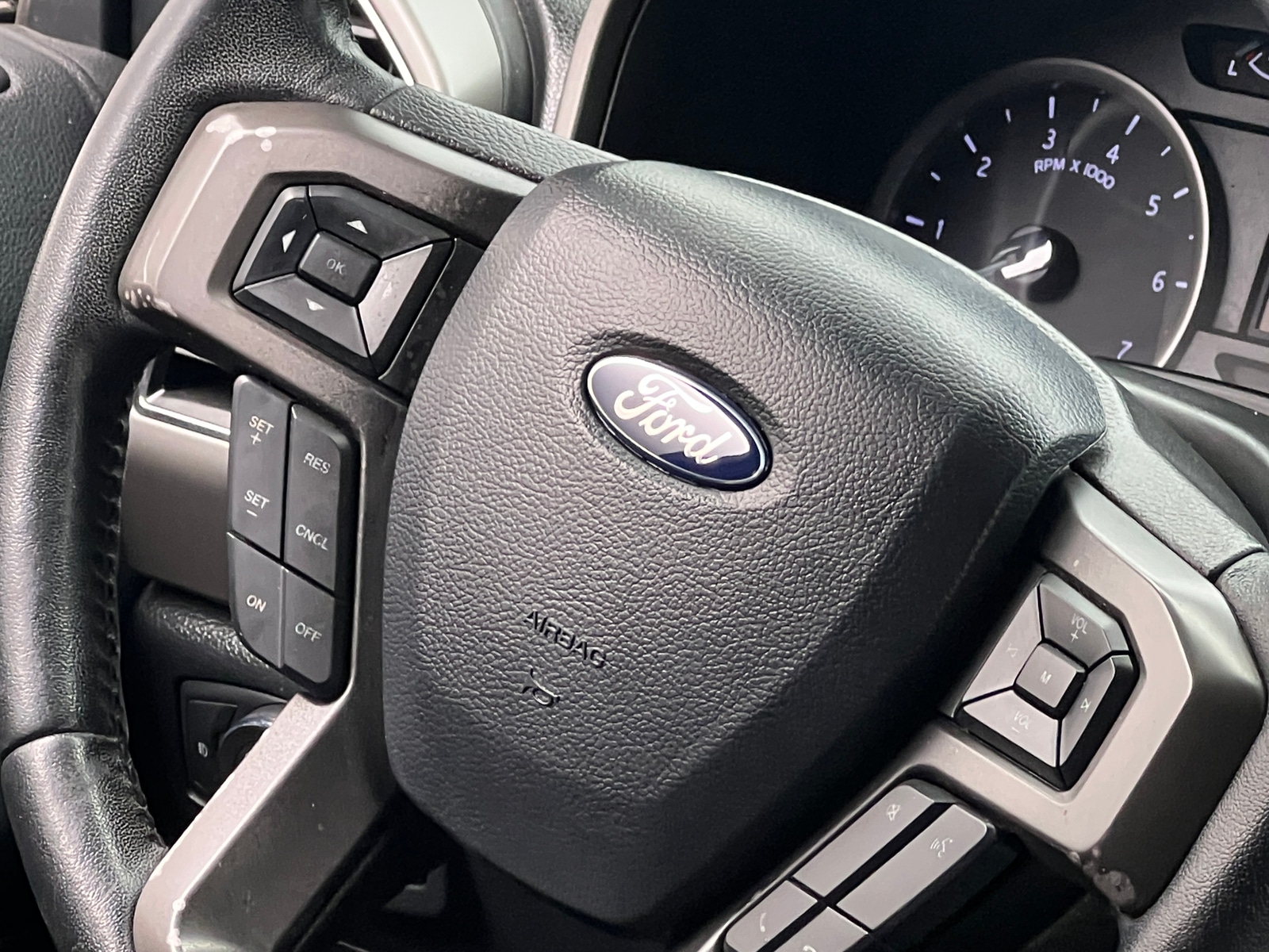 Thumbnail: 2019 Ford Expedition - 5