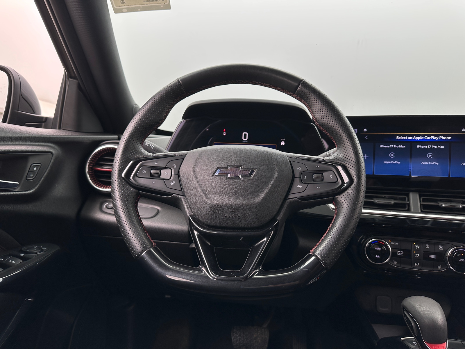 Thumbnail: 2025 Chevrolet Trax - 4