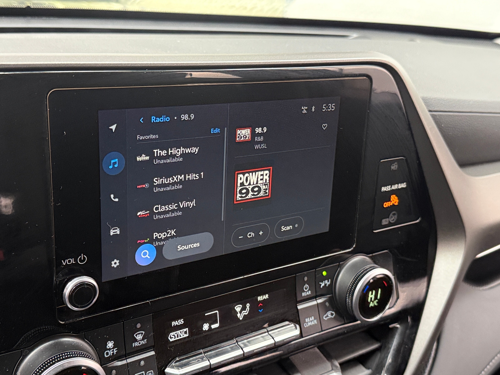 Thumbnail: 2025 Toyota Highlander - 4