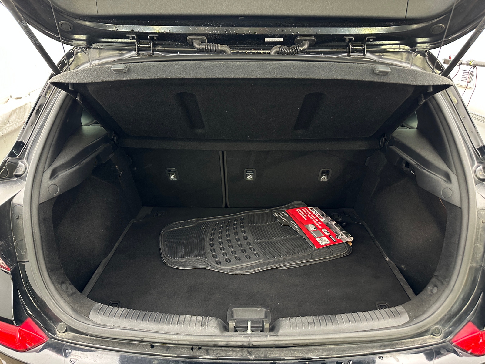 Thumbnail: 2019 Hyundai Elantra - 7