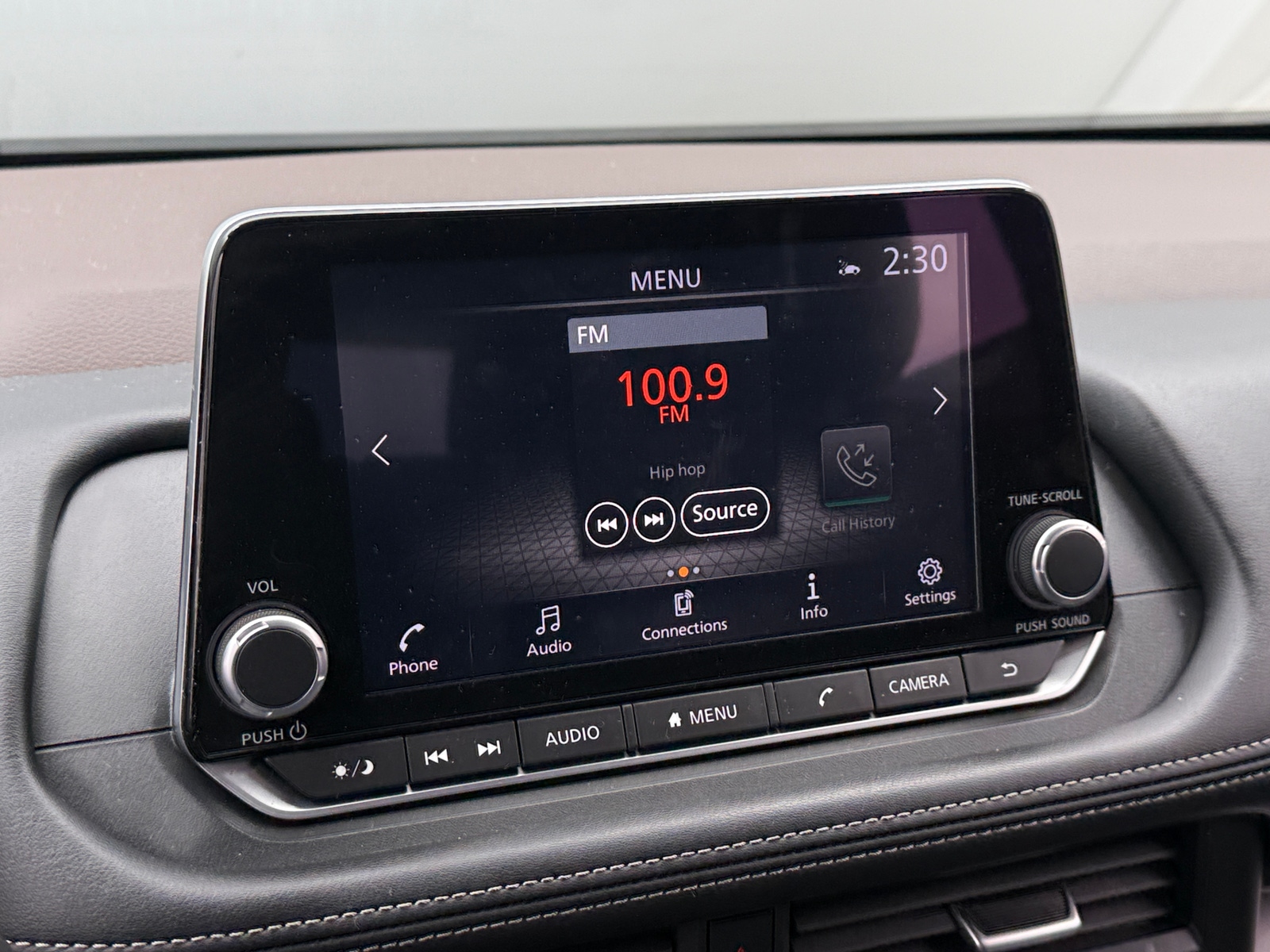 Thumbnail: 2023 Nissan Rogue - 4