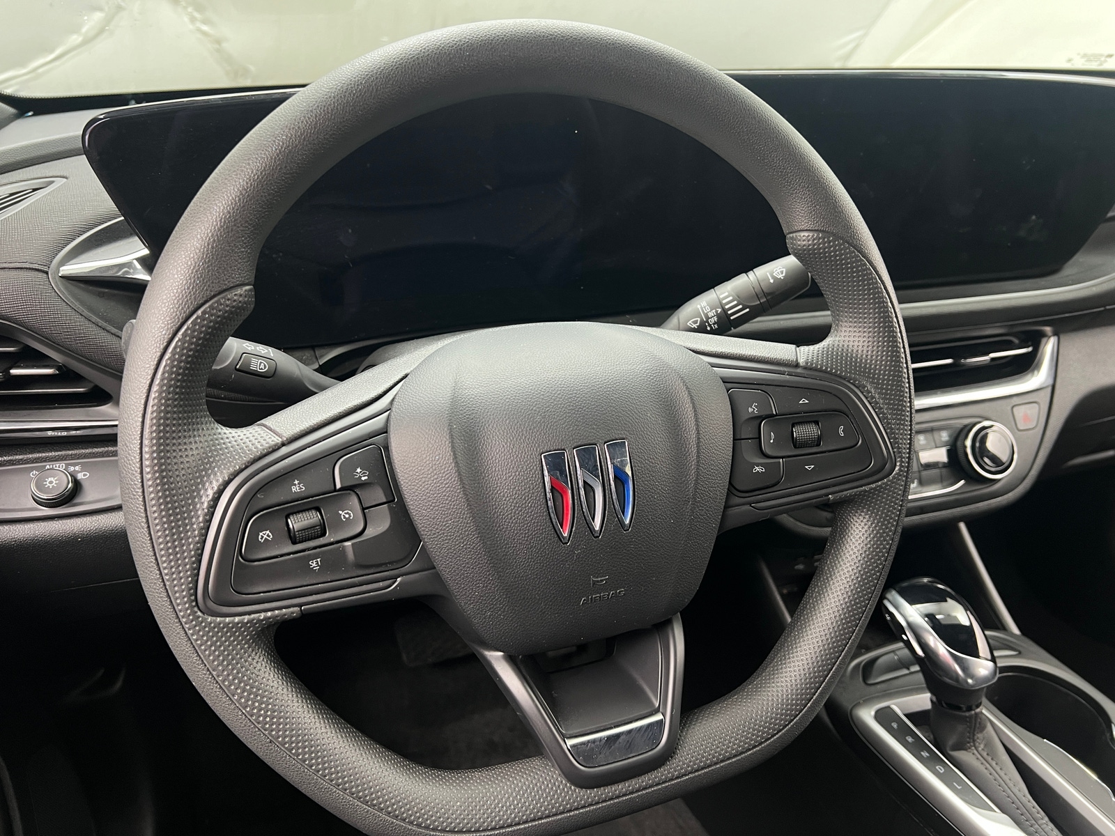 Thumbnail: 2025 Buick Envista - 4