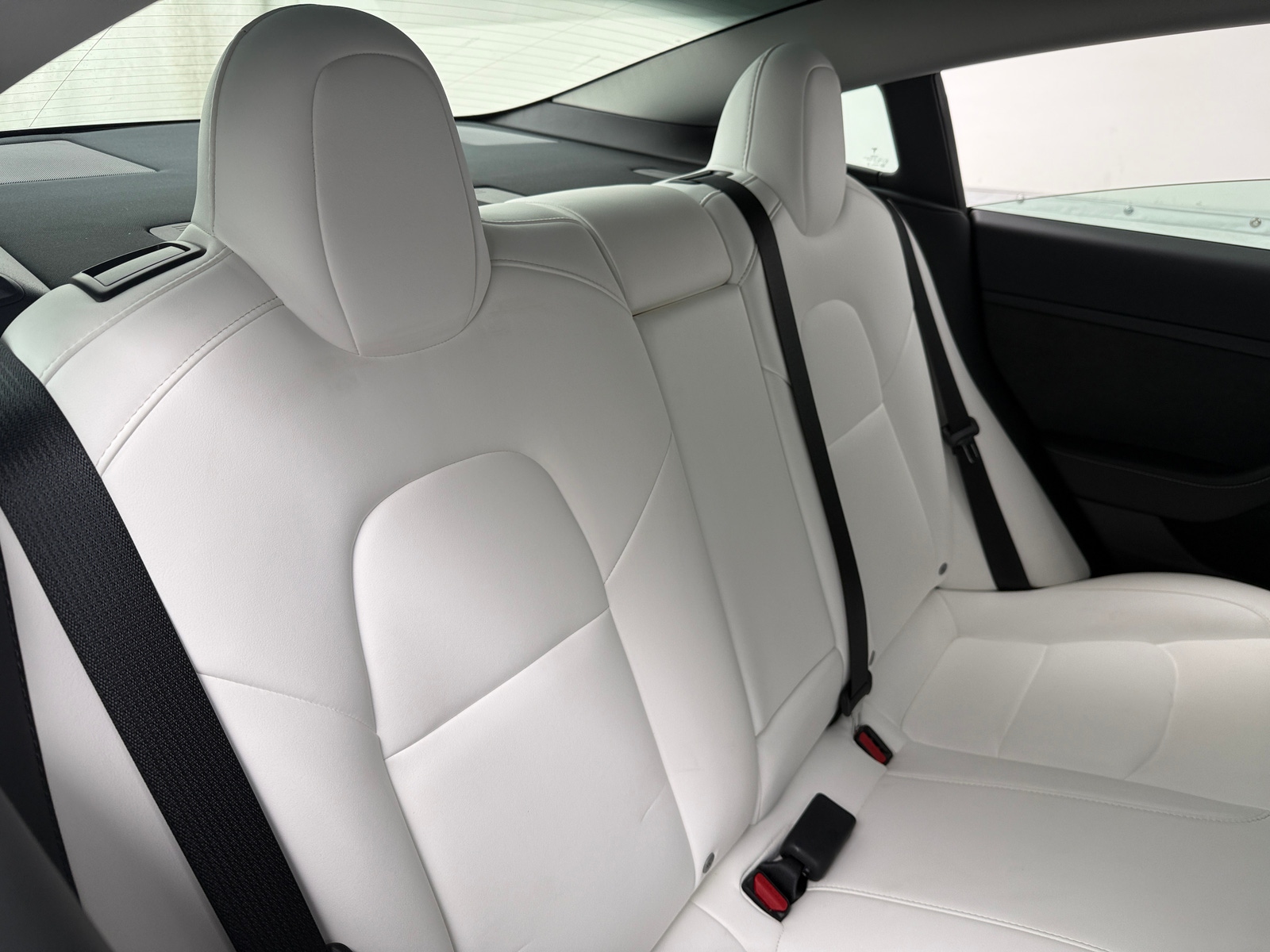 Thumbnail: 2021 Tesla Model 3 - 5