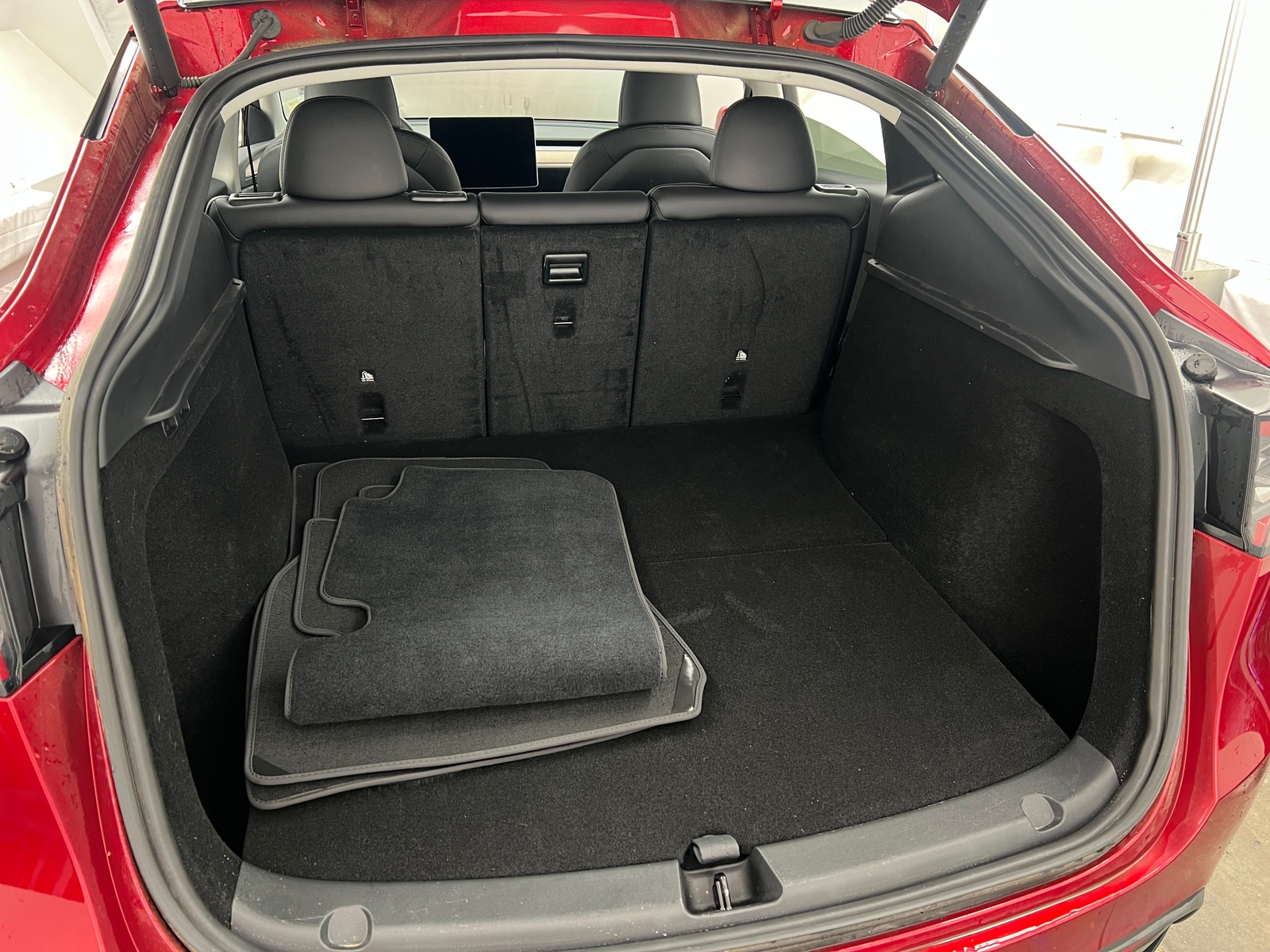 Thumbnail: 2025 Tesla Model Y - 6