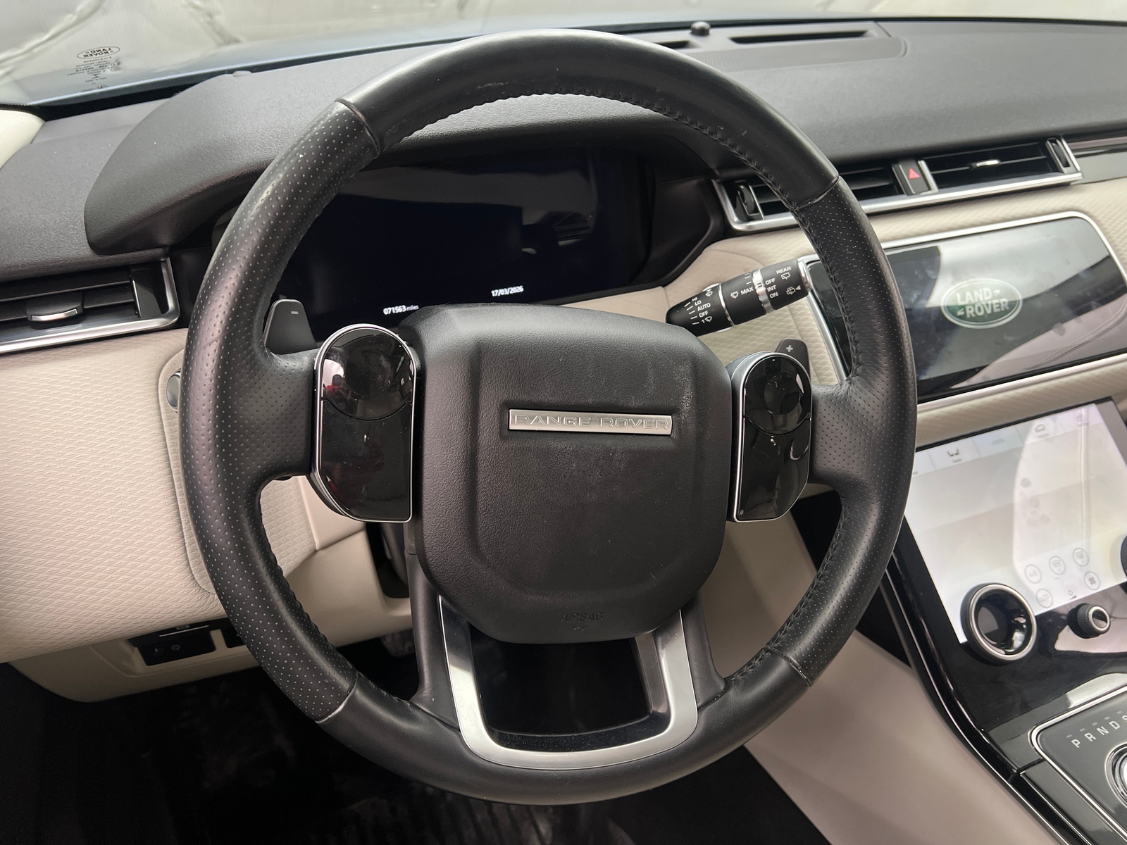 Thumbnail: 2020 Land Rover Range Rover Velar - 4