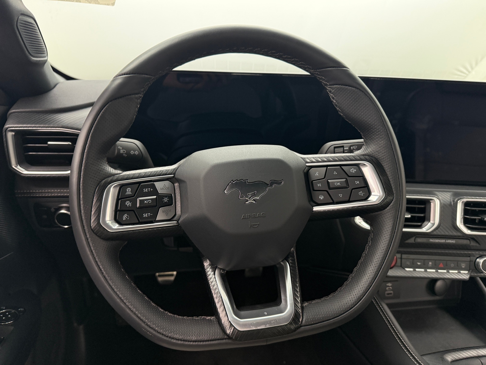 Thumbnail: 2025 Ford Mustang - 3