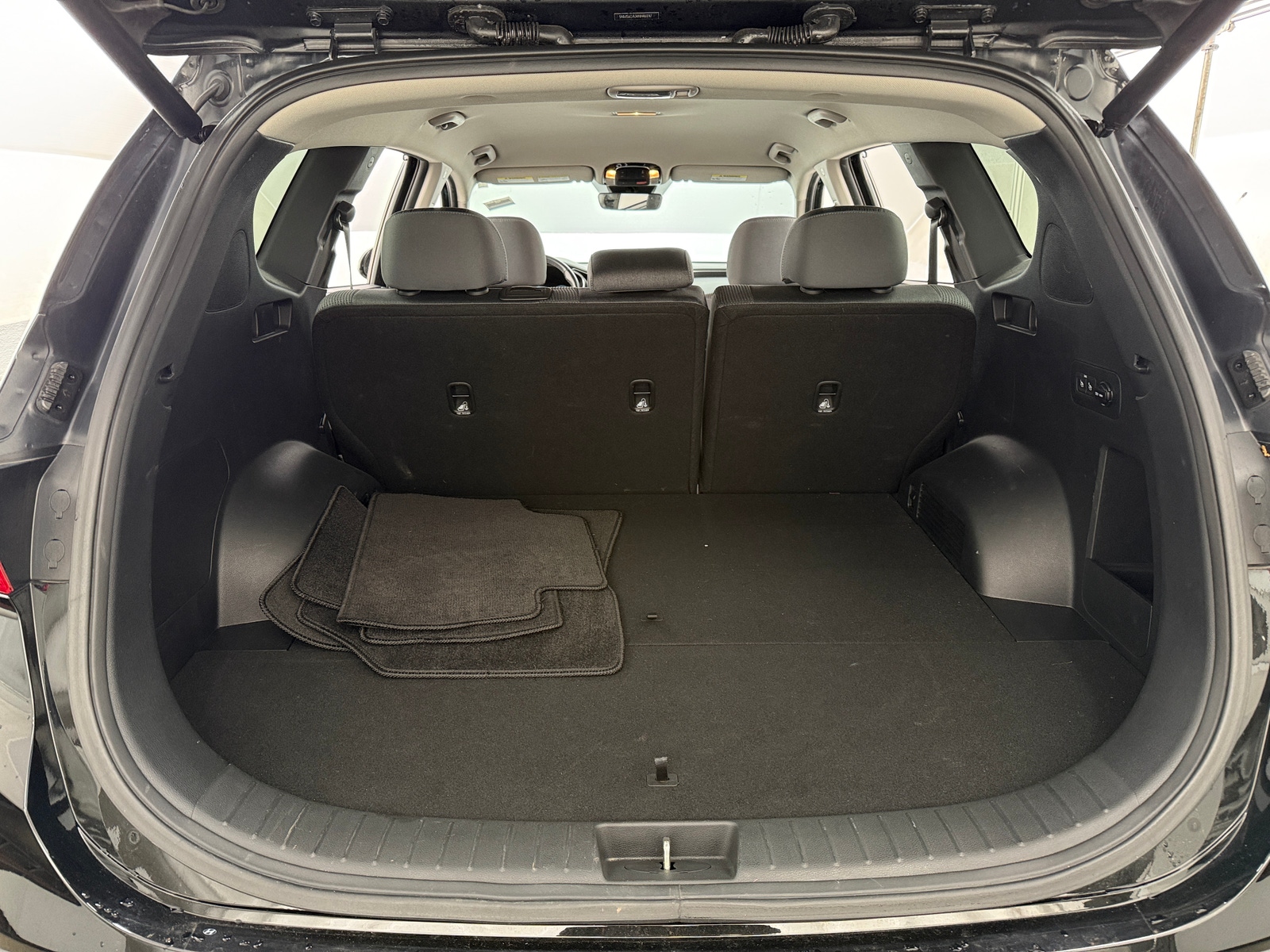 Thumbnail: 2022 Hyundai Santa Fe - 7