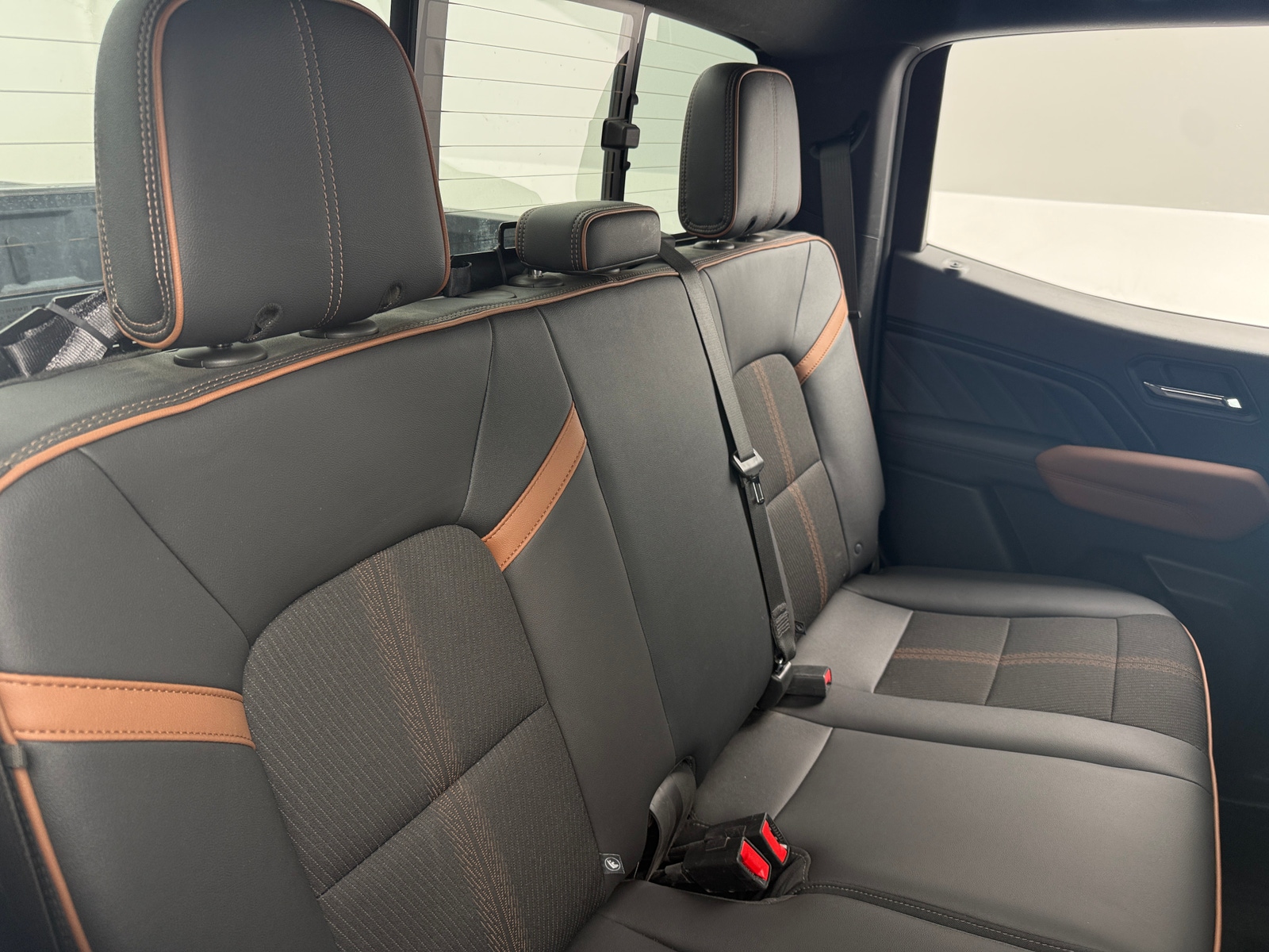 Thumbnail: 2024 GMC Canyon - 6