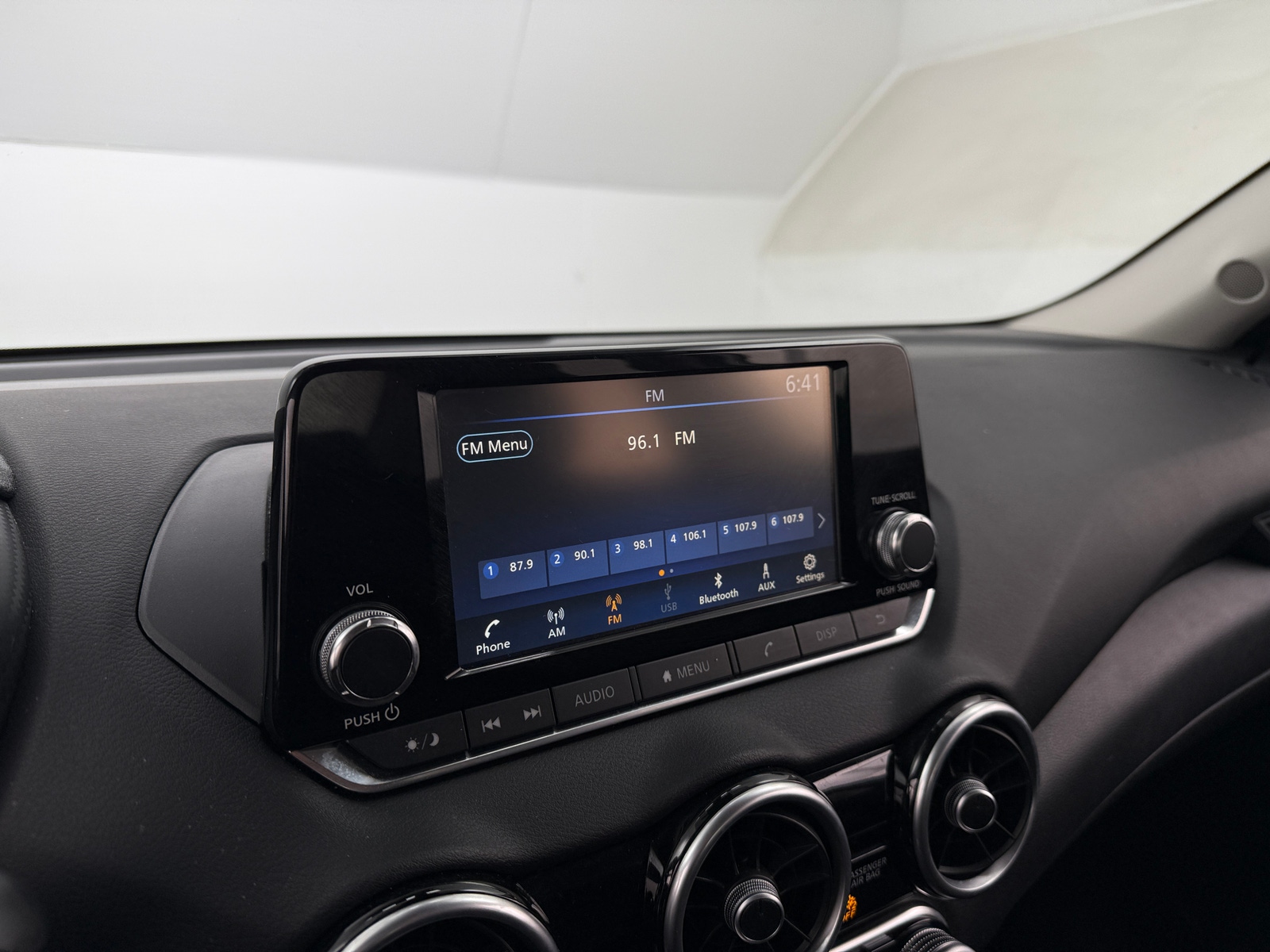 Thumbnail: 2024 Nissan Sentra - 4