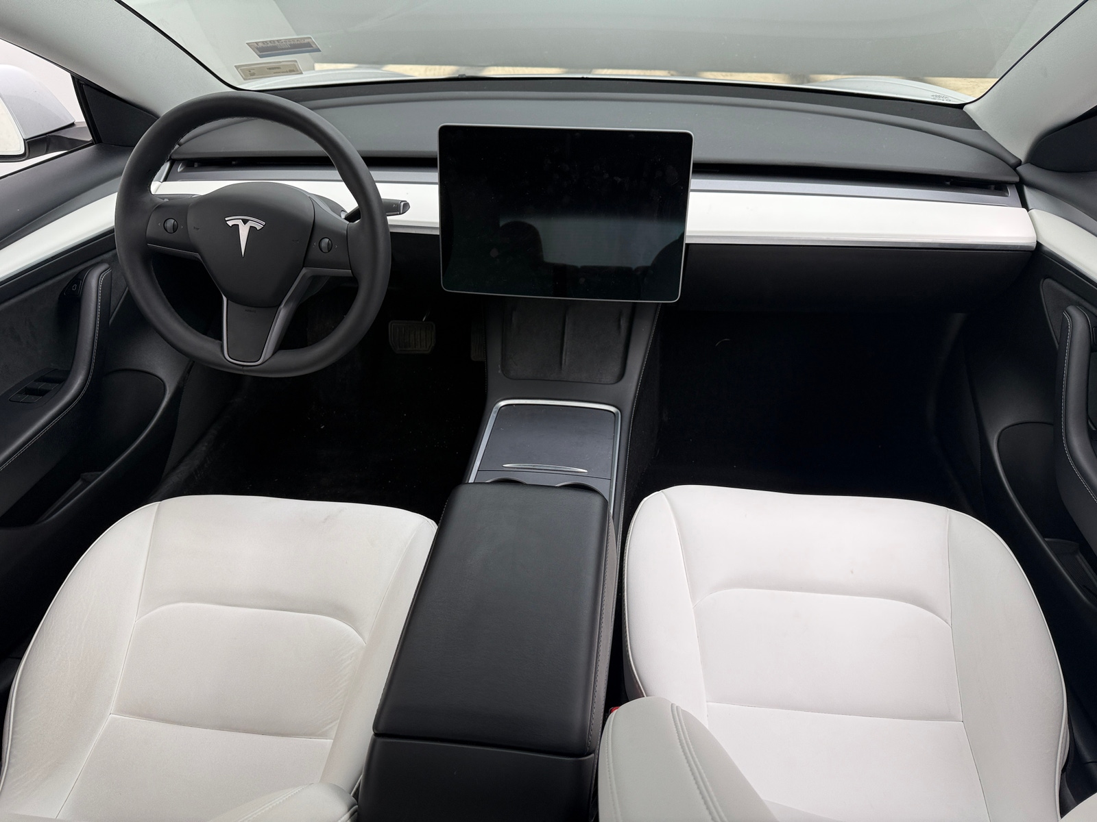 Thumbnail: 2022 Tesla Model 3 - 2