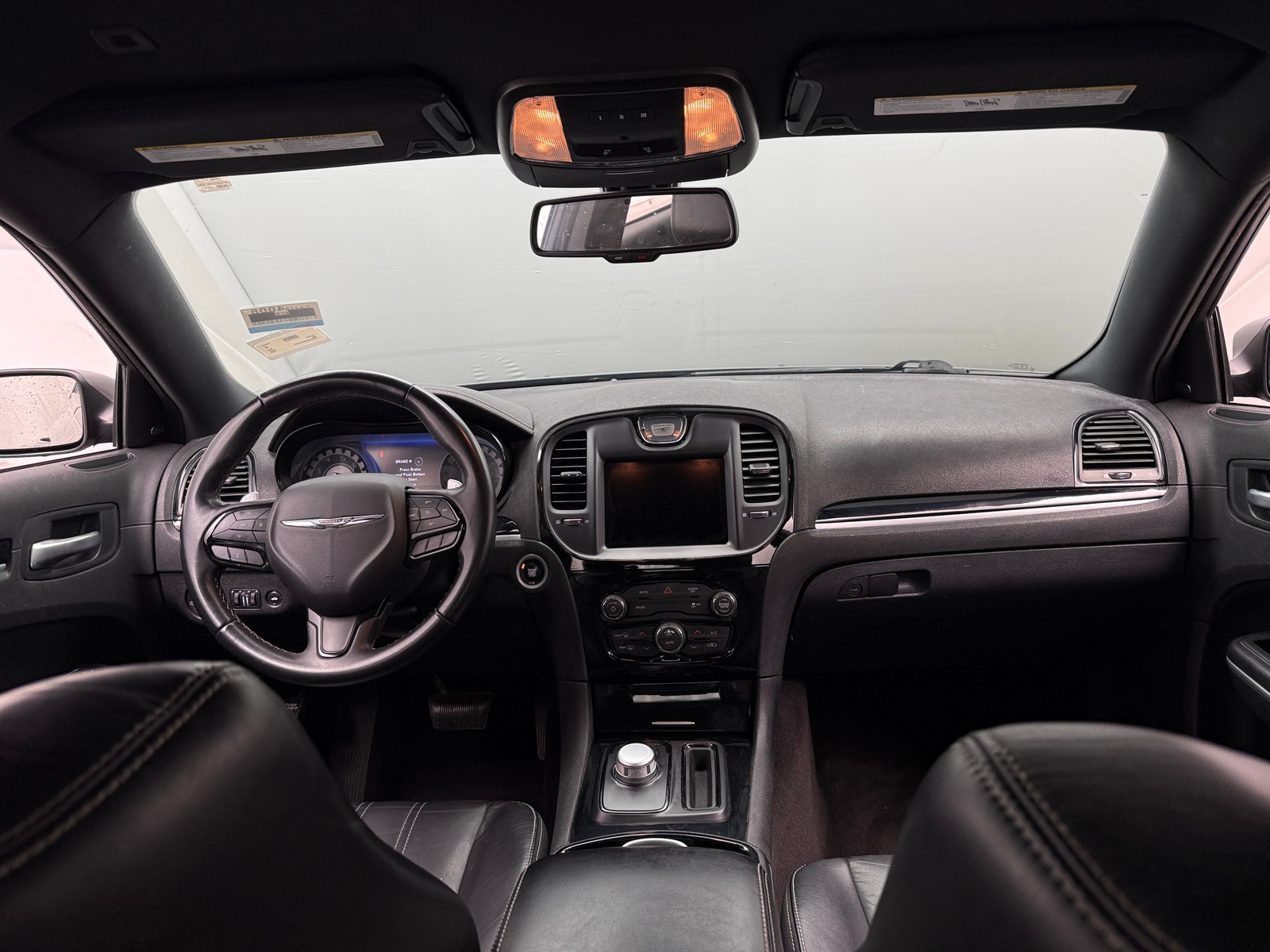 Thumbnail: 2019 Chrysler 300 - 2