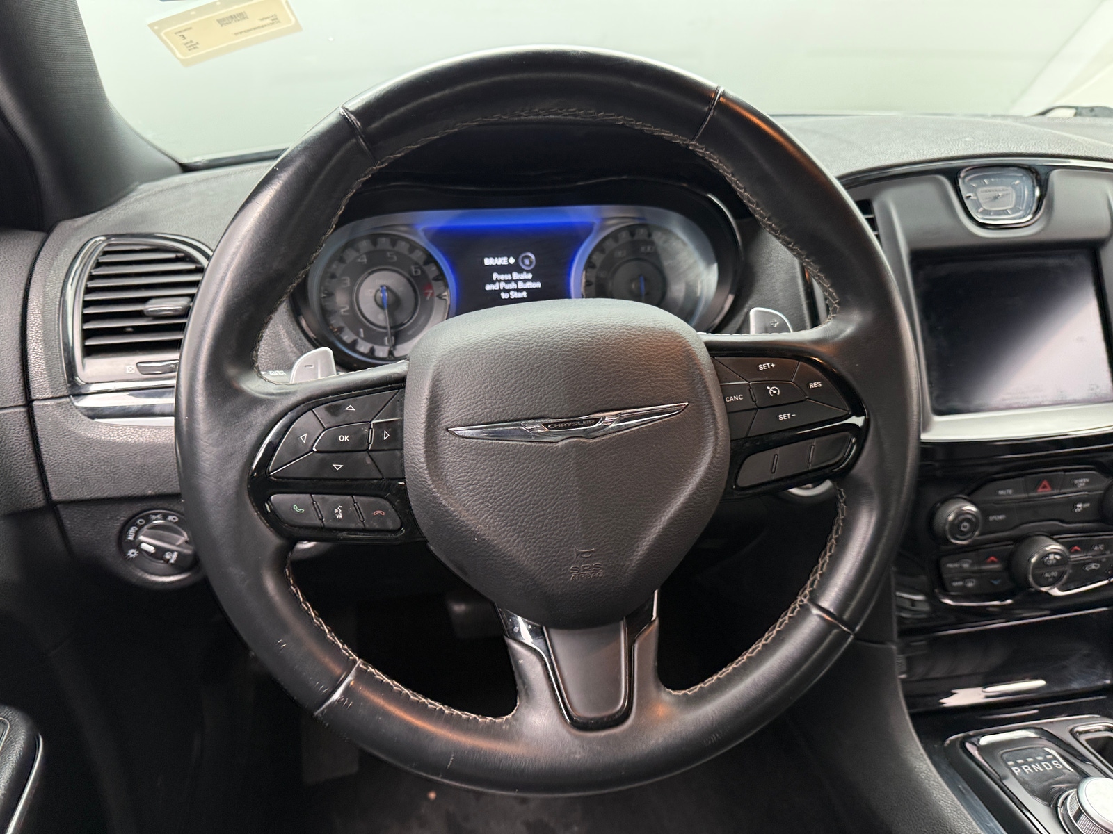 Thumbnail: 2019 Chrysler 300 - 4