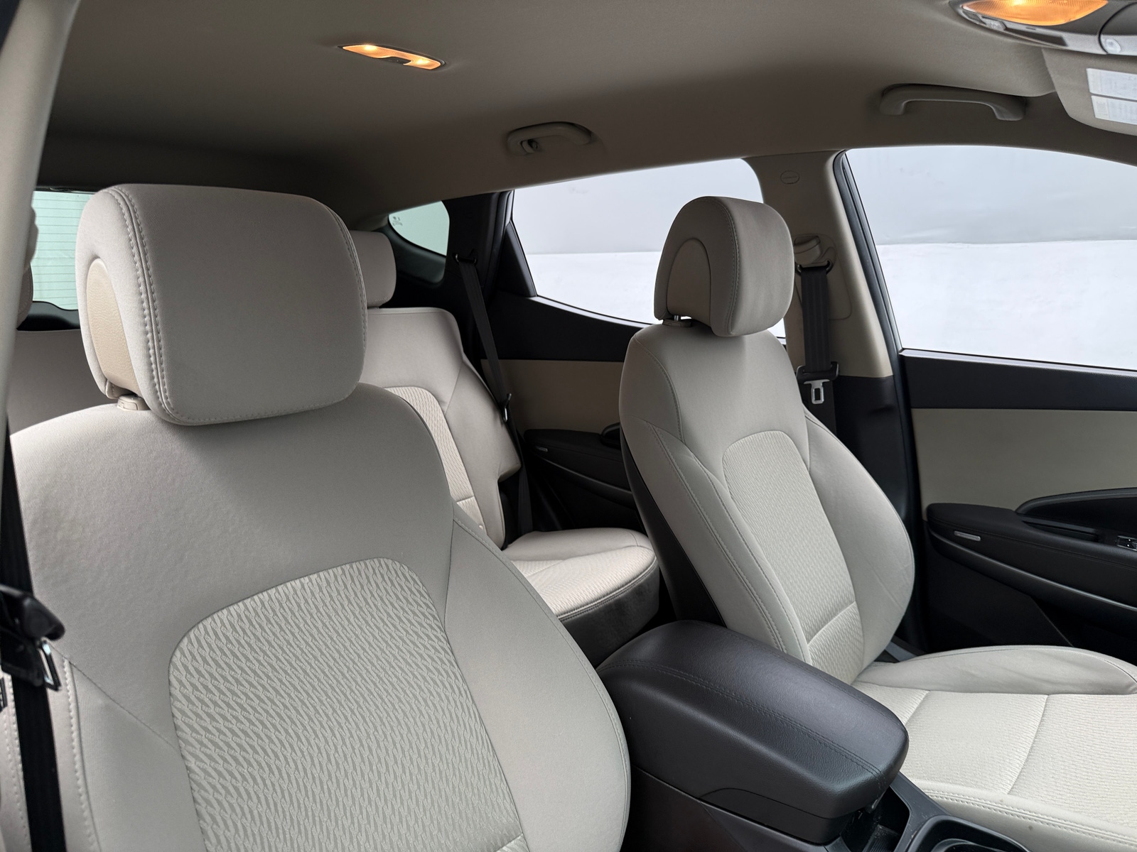 Thumbnail: 2017 Hyundai Santa Fe - 2