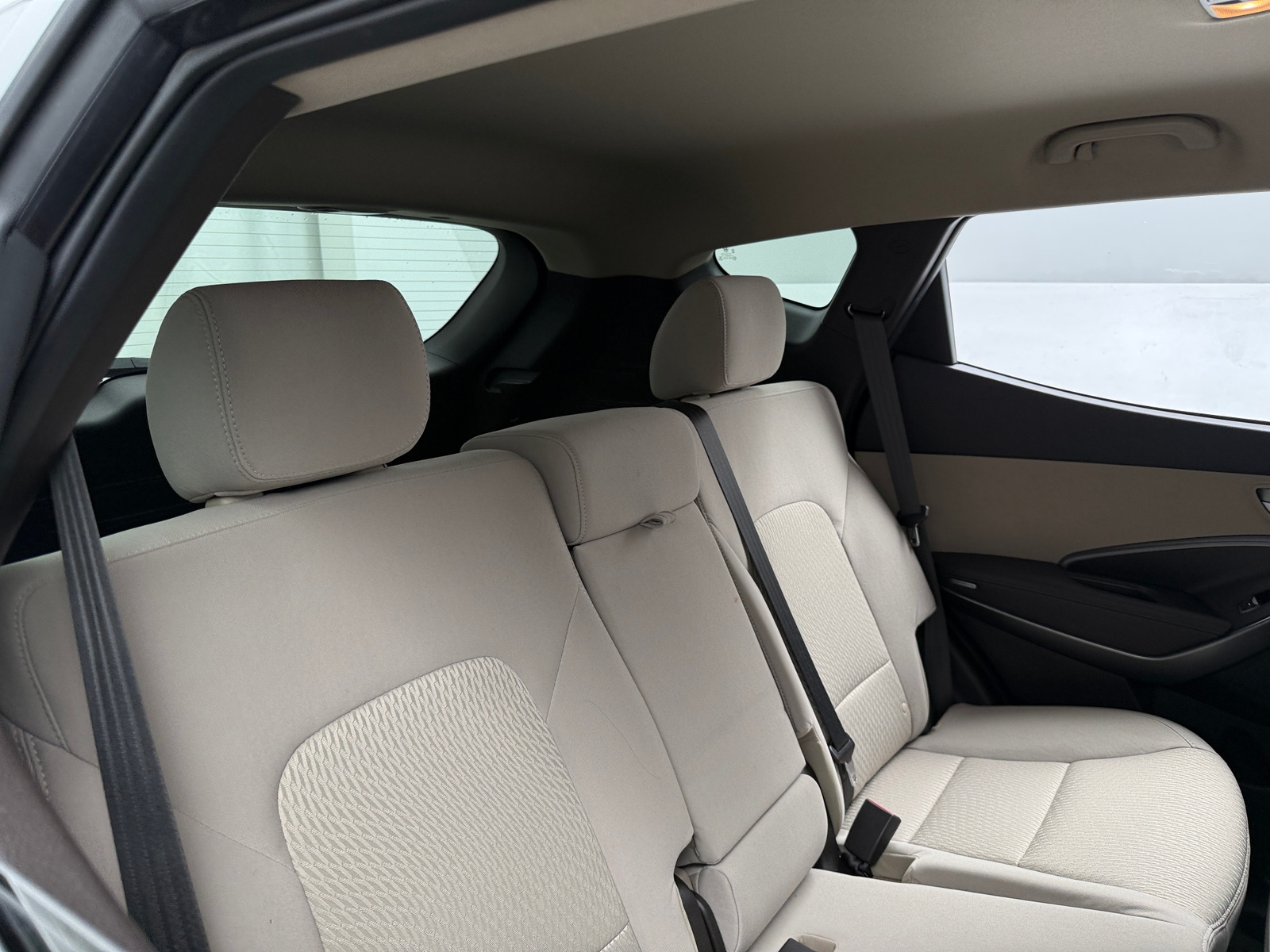 Thumbnail: 2017 Hyundai Santa Fe - 6