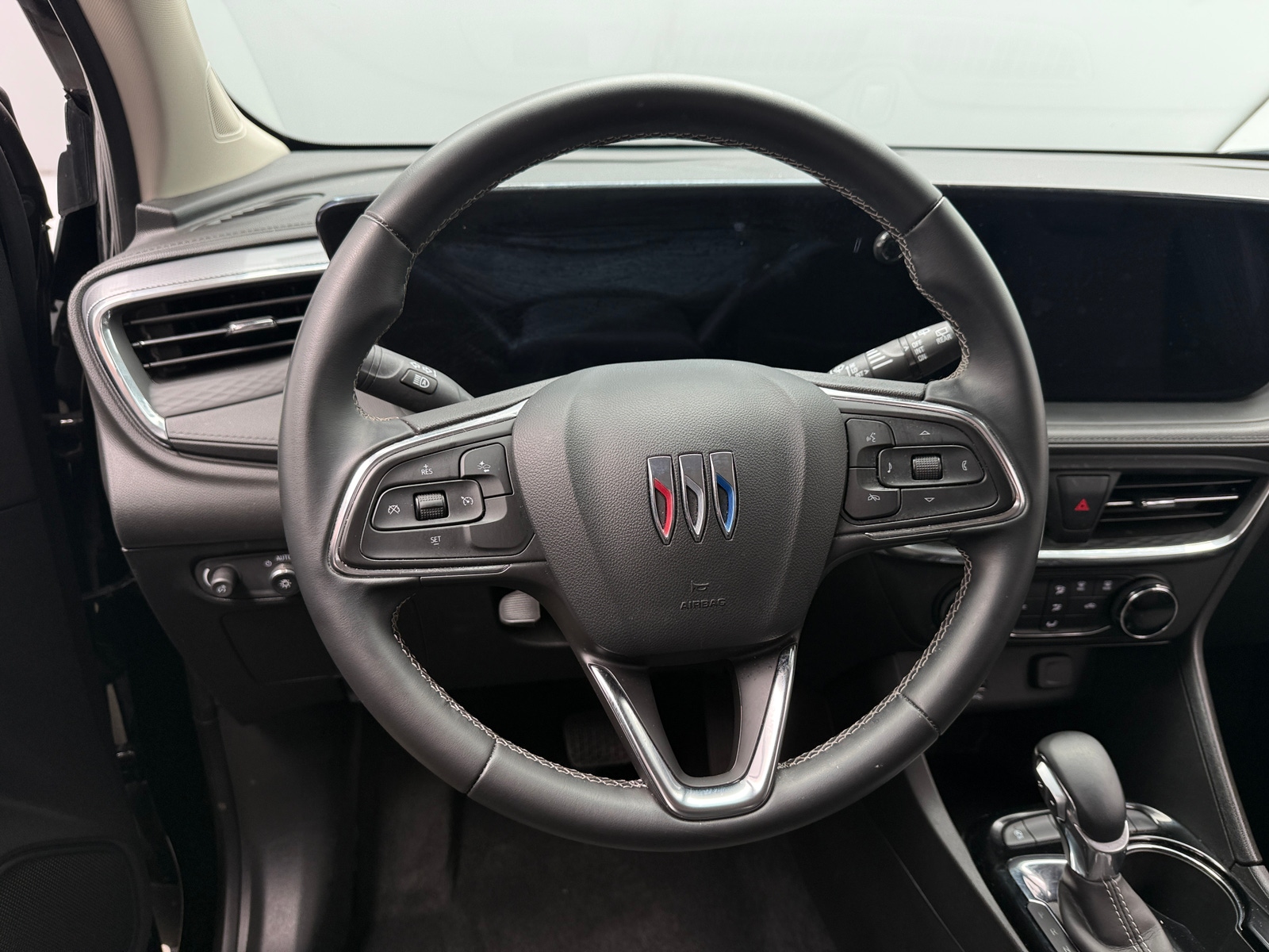 Thumbnail: 2025 Buick Encore GX - 5