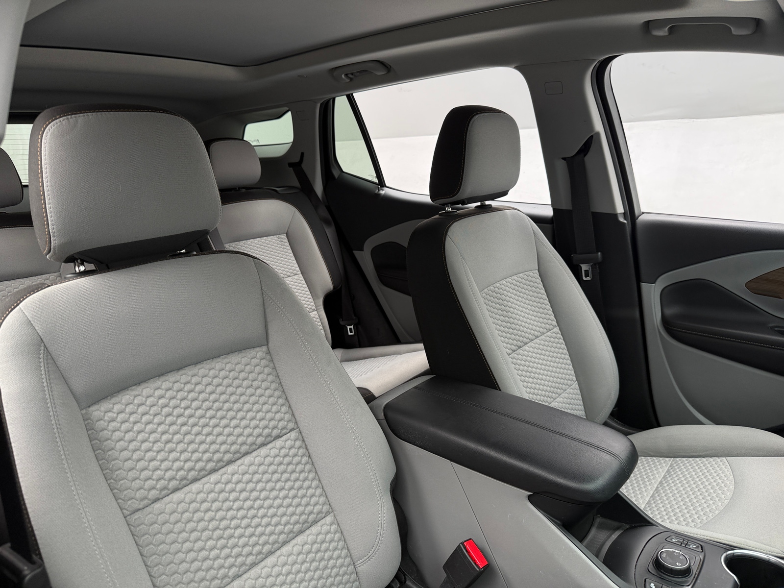 Thumbnail: 2020 GMC Terrain - 2