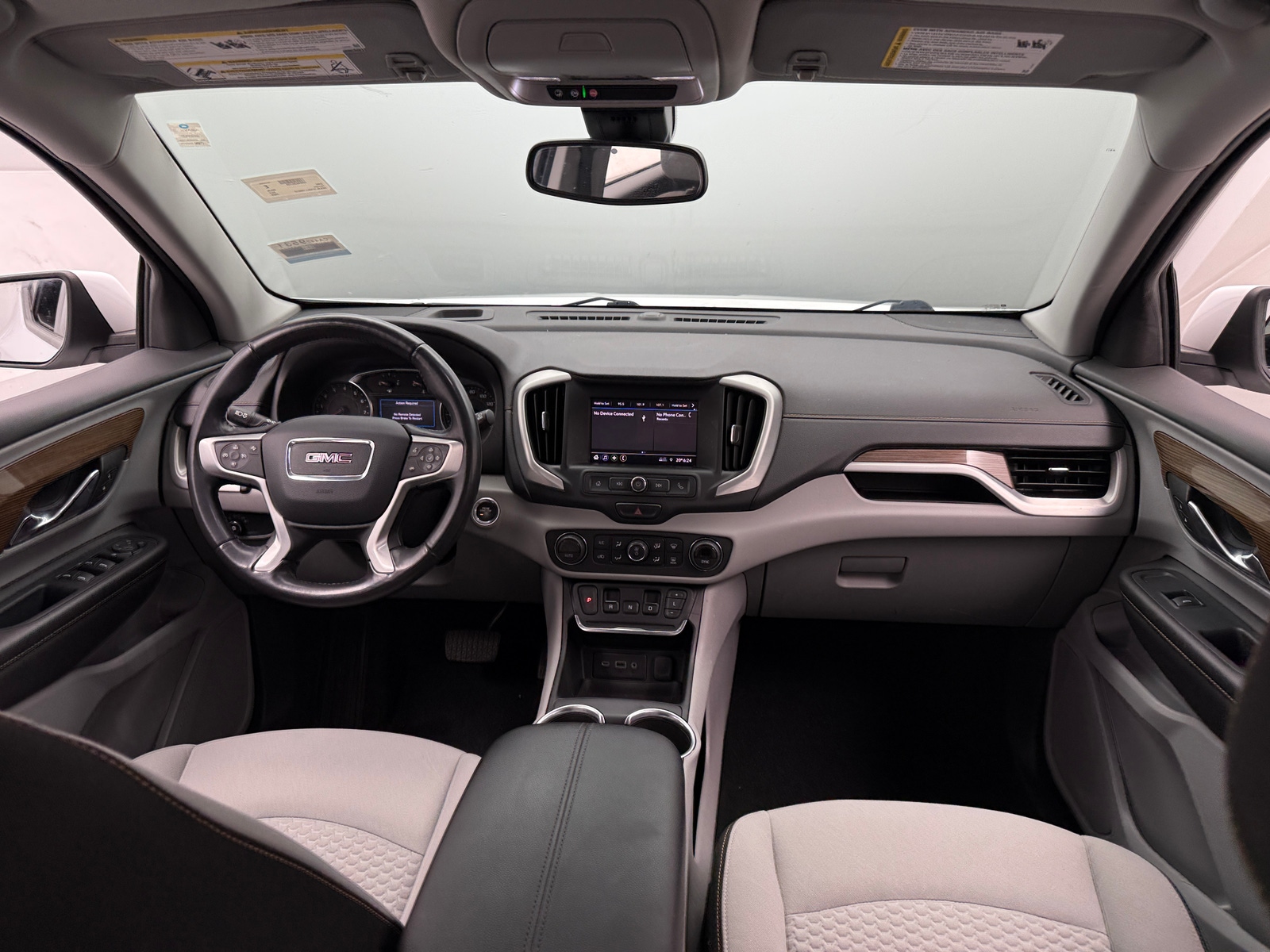 Thumbnail: 2020 GMC Terrain - 3