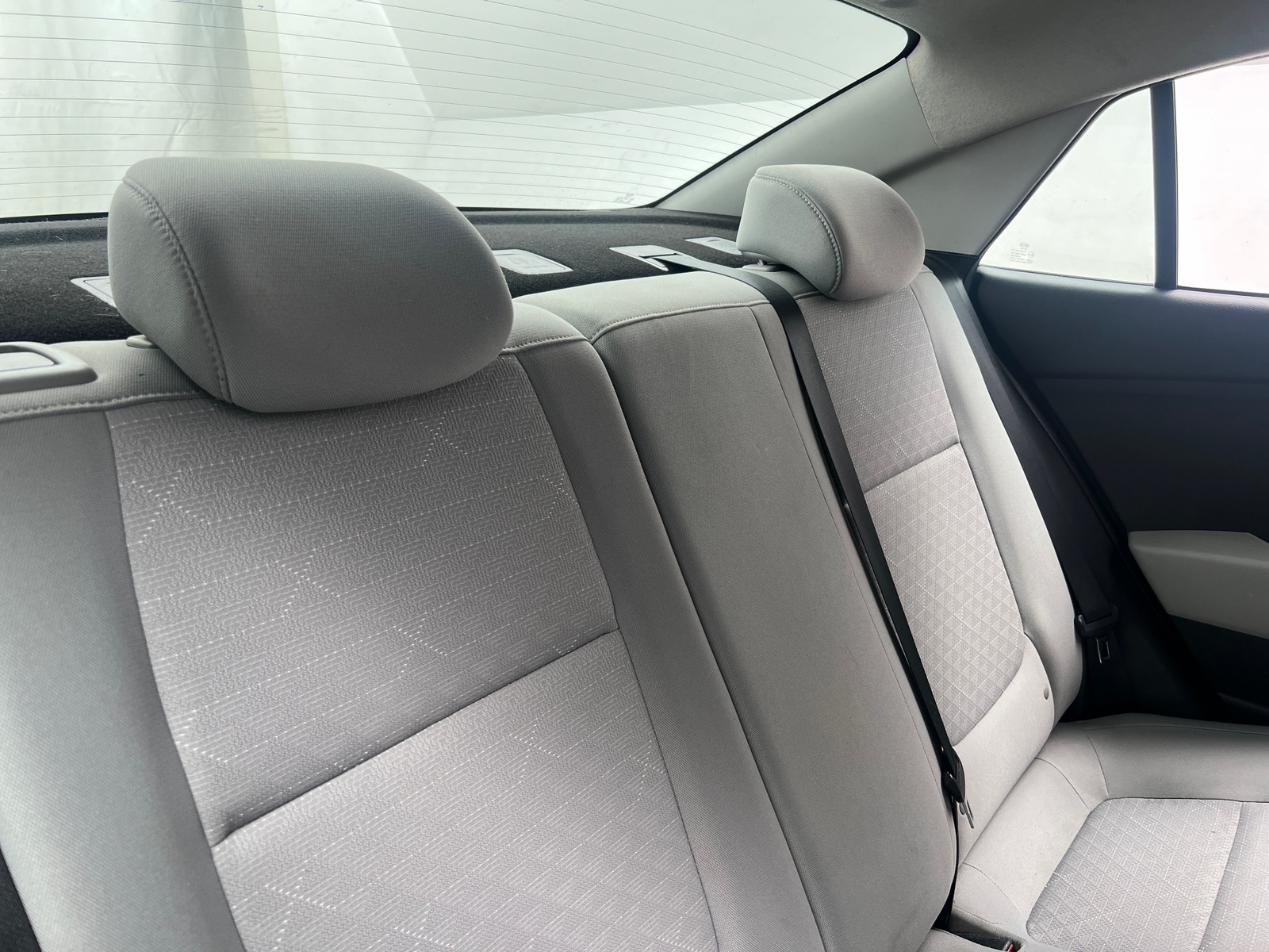 Thumbnail: 2021 Kia Rio - 6