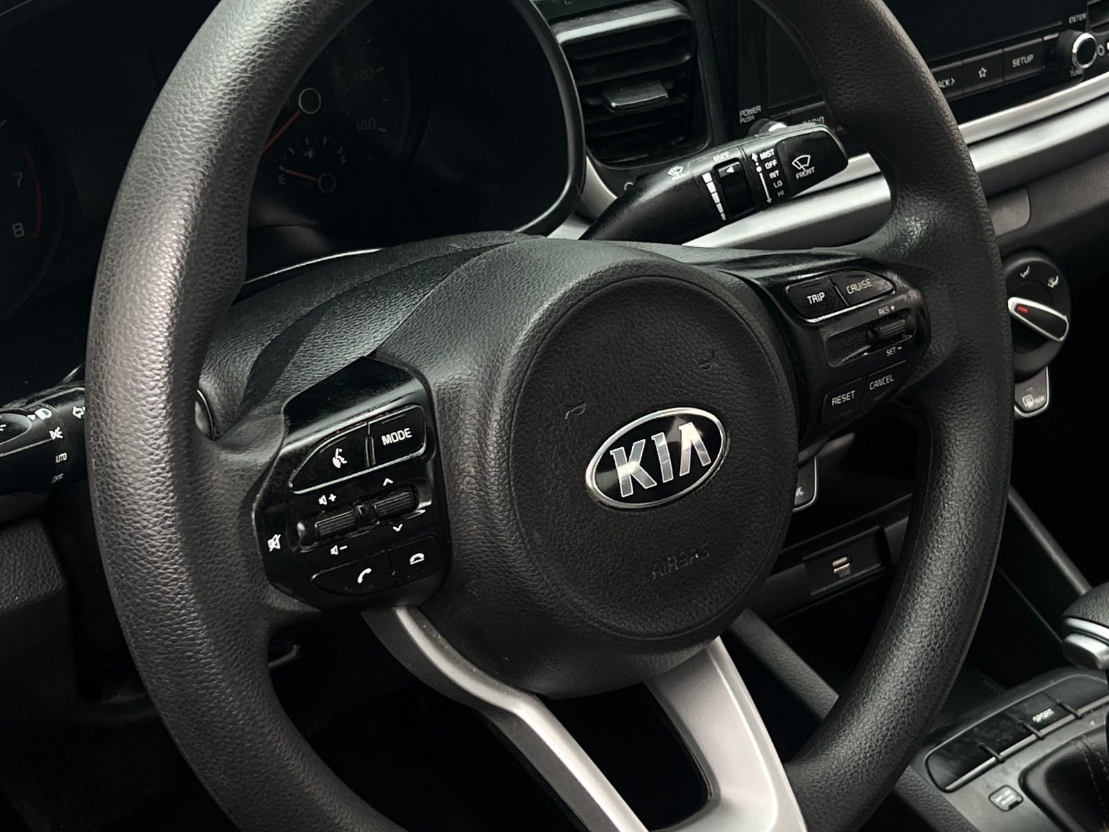 Thumbnail: 2021 Kia Rio - 5